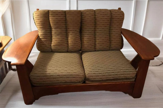 Cushman Colonial Creations Shaftsbury Loveseat No. 0832 Cushman Sofa Paddle Arm Couch Lover Antiques and Vintage