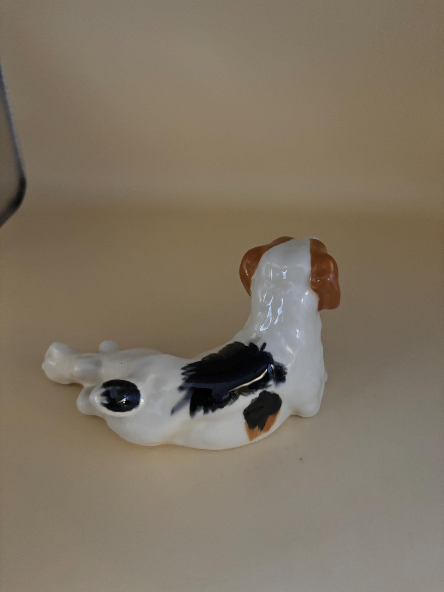 Vintage Beagle Dog Hand Painted Japan Figurine Animal Figure Lover Antiques and Vintage