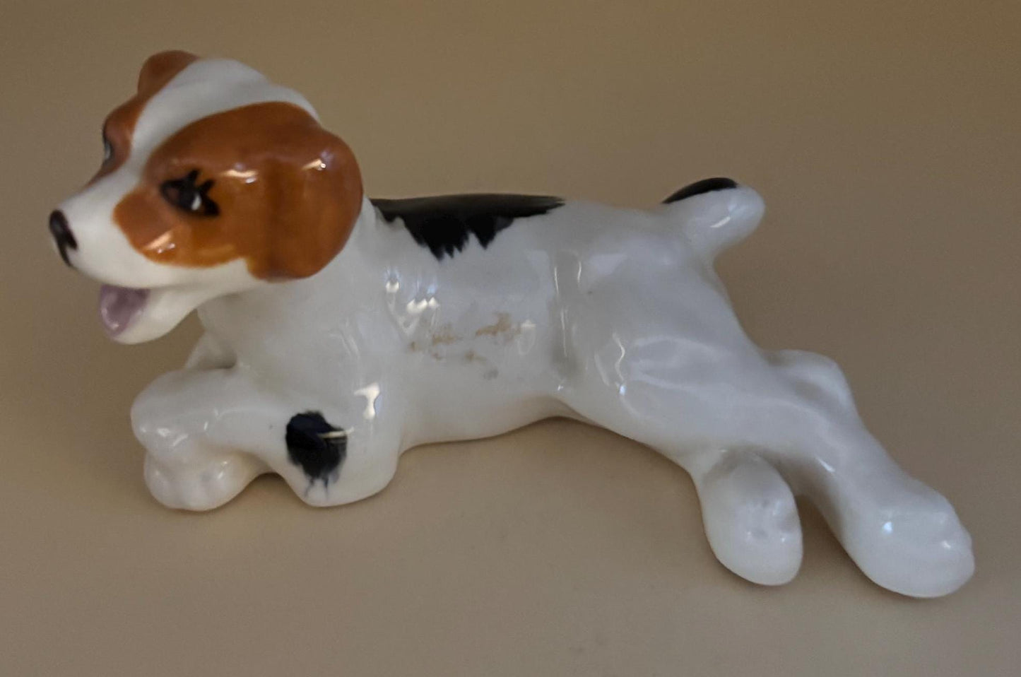 Vintage Beagle Dog Hand Painted Japan Figurine Animal Figure Lover Antiques and Vintage