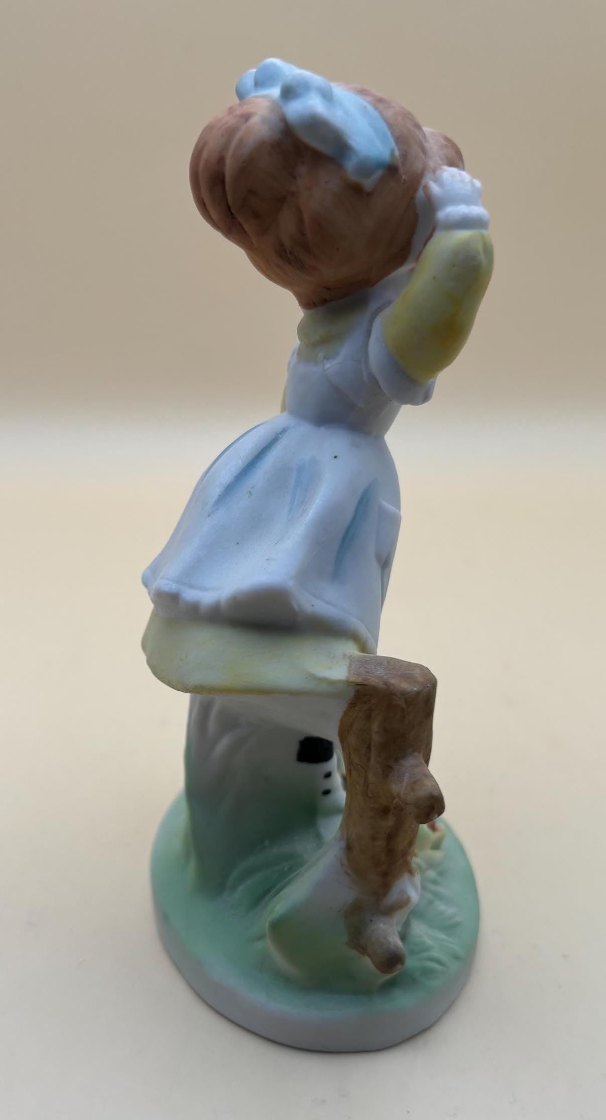 Vintage Napco Girl on Fence China Girl Porcelain Japan Girl Figurine Lover Antiques and Vintage