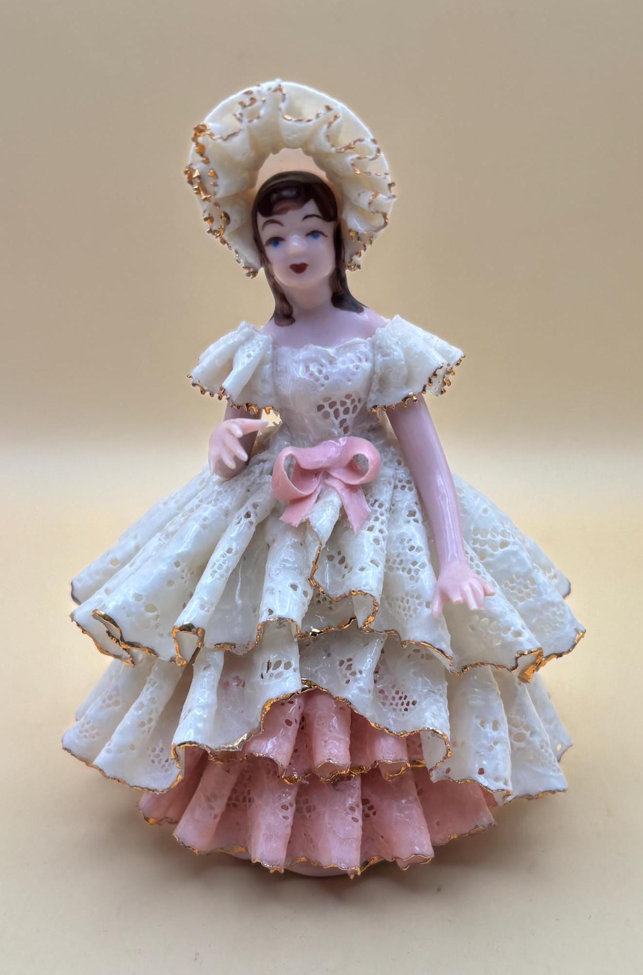 Vintage Original Heirlooms Arlene Signed Number 31 Fine China Girl Figurine Lover Antiques and Vintage
