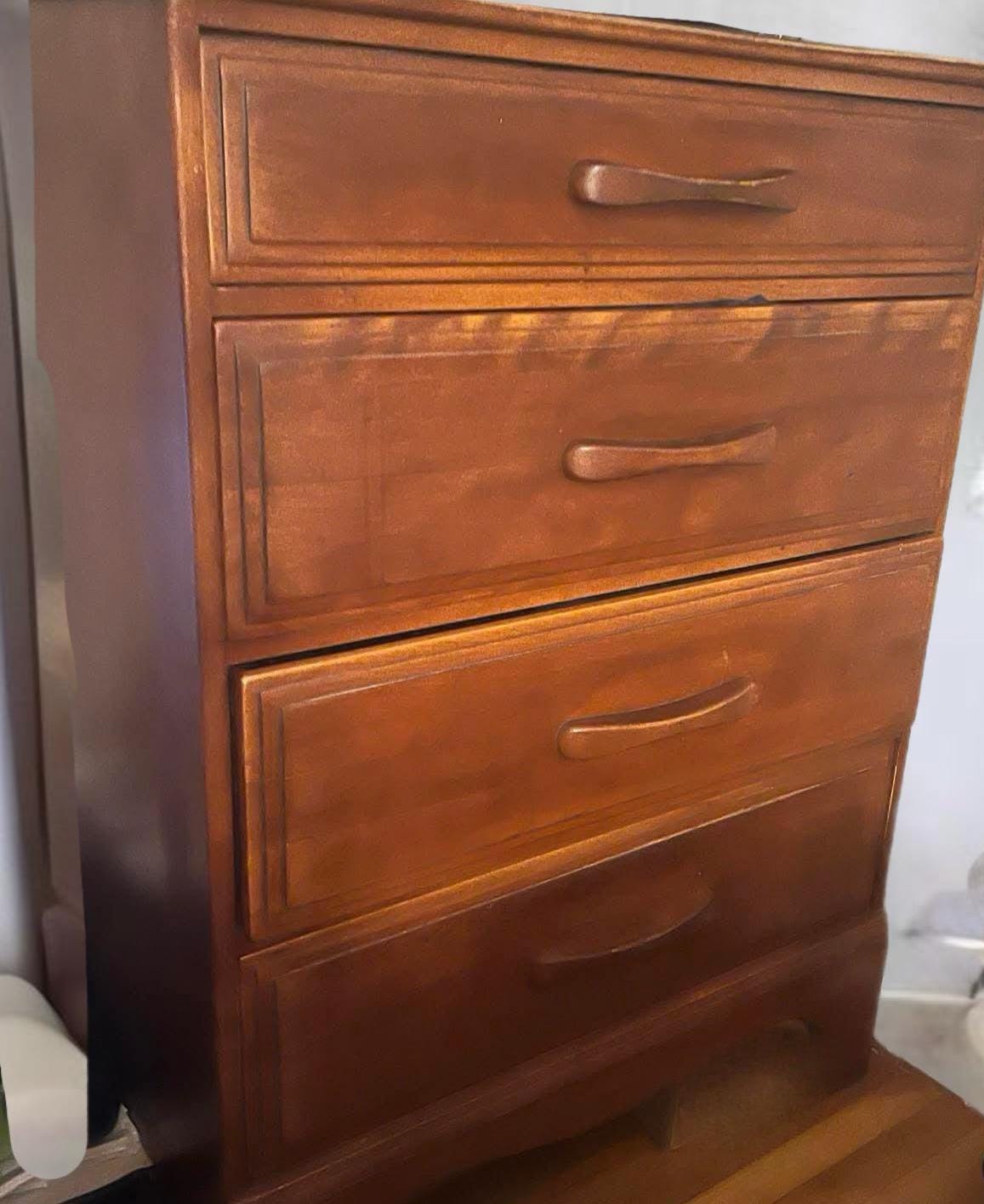 Set of 2 Cushman Colonial Creations Molly Stark 4 Drawer Dresser Chest and 3 Drawer Dresser Lover Antiques and Vintage