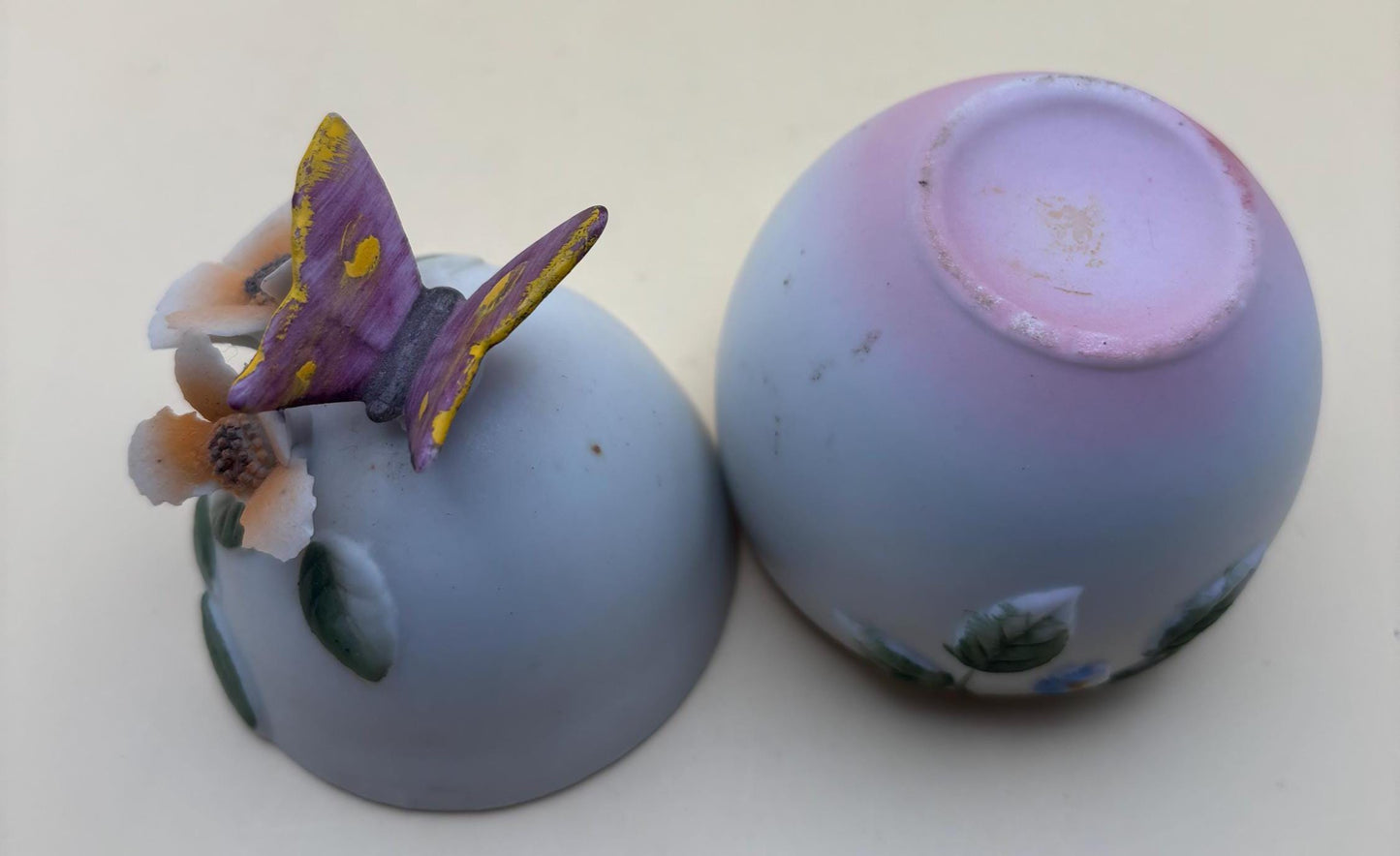 Vintage Butterfly Roses and Flowers Hand Painted Porcelain Trinket Box Capodimonte Style Japanese Lover Antiques and Vintage