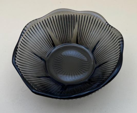 Mid Century Modern Gray Scalloped Dip Dish Lover Antiques and Vintage