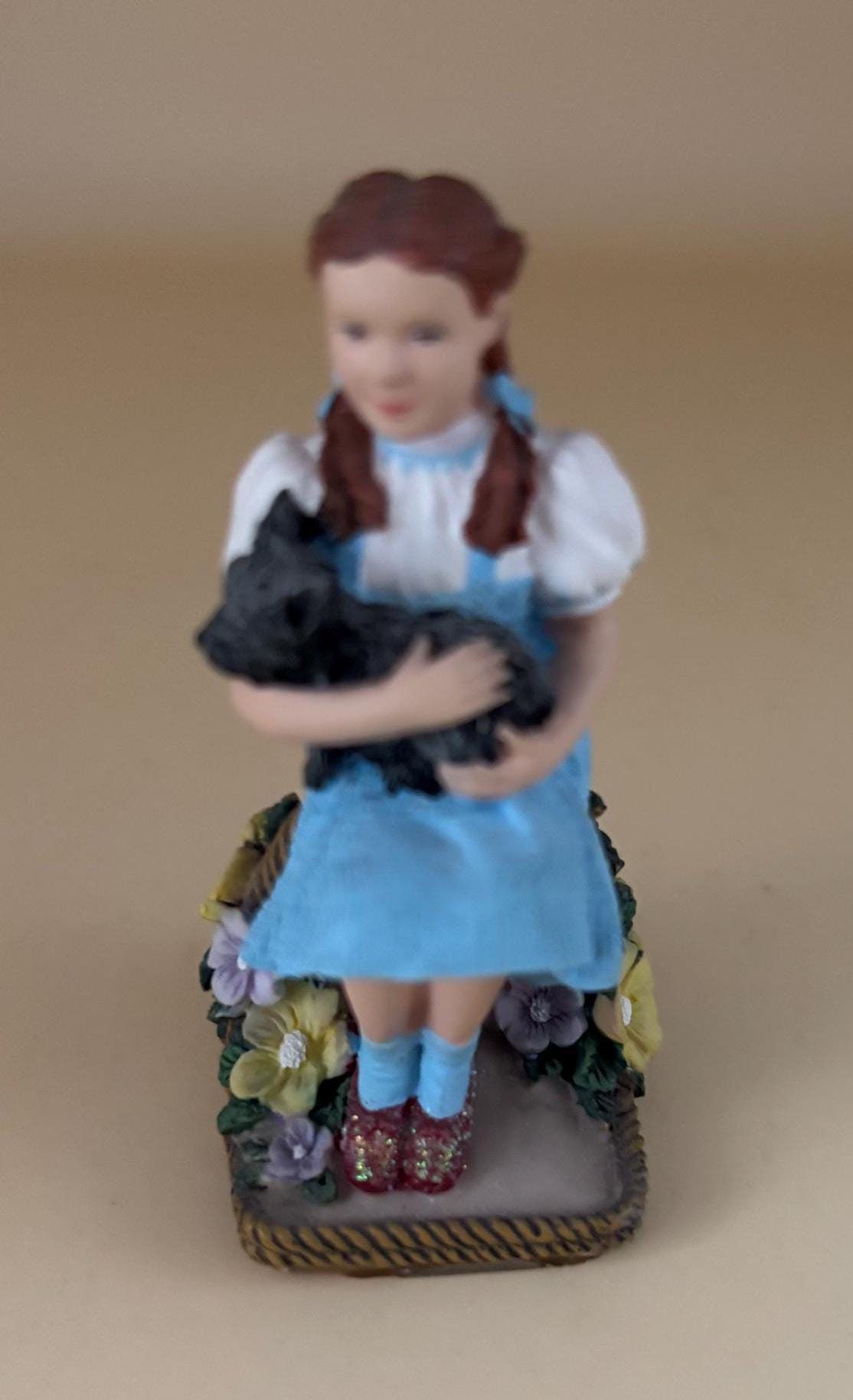 Vintage Dorothy and Toto From The Wizard of Oz Figurine Lover Antiques and Vintage
