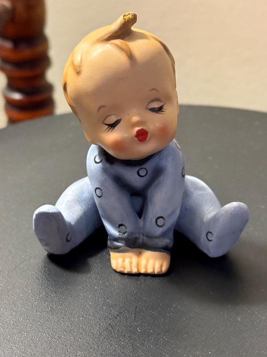 Vintage Holt Howard Salt or Pepper Shaker 1959 Ceramic Baby Kisses Figurine Lover Antiques and Vintage