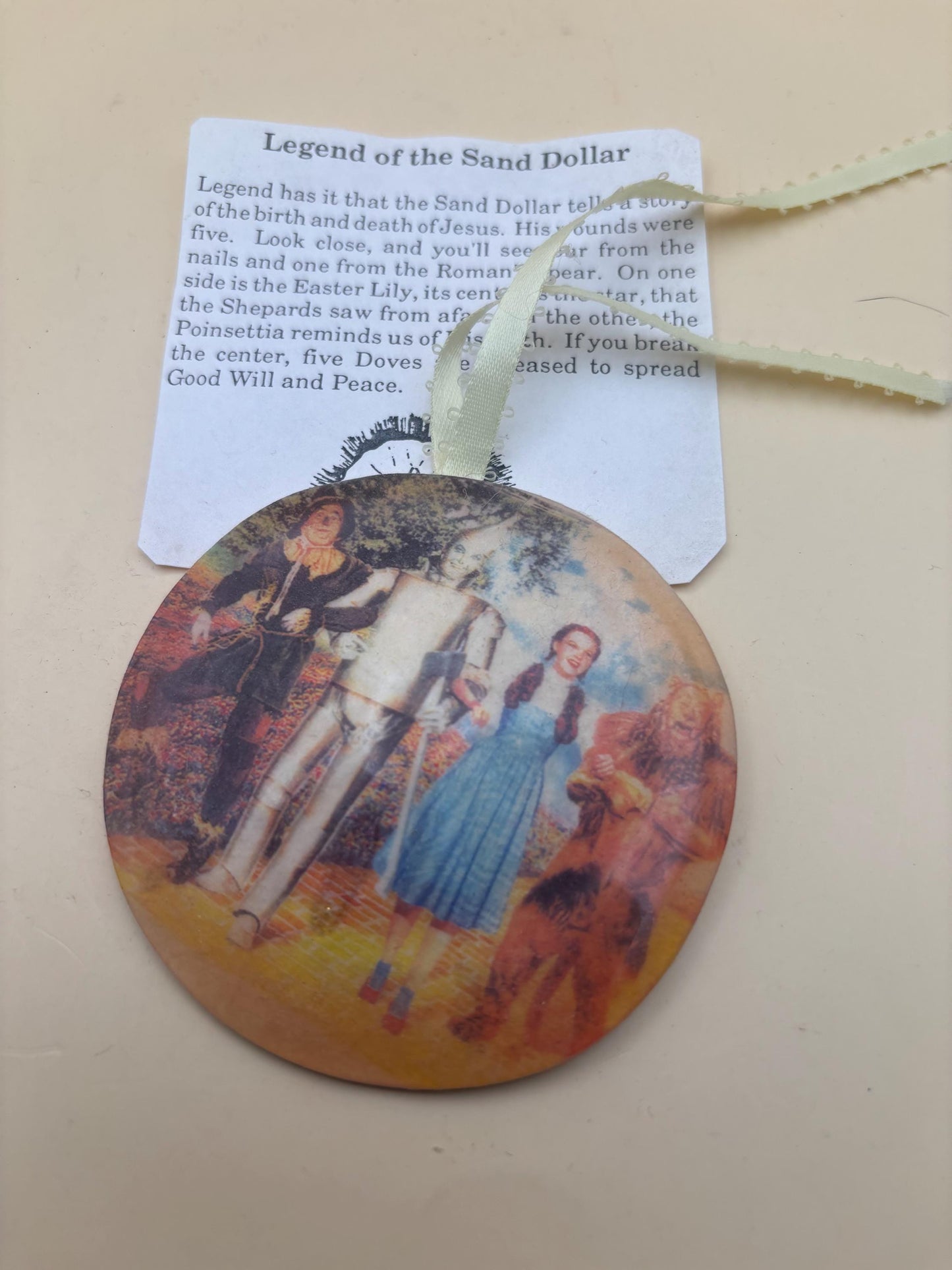 Vintage Wizard of Oz Sand Dollar Legend Ornament Lover Antiques and Vintage