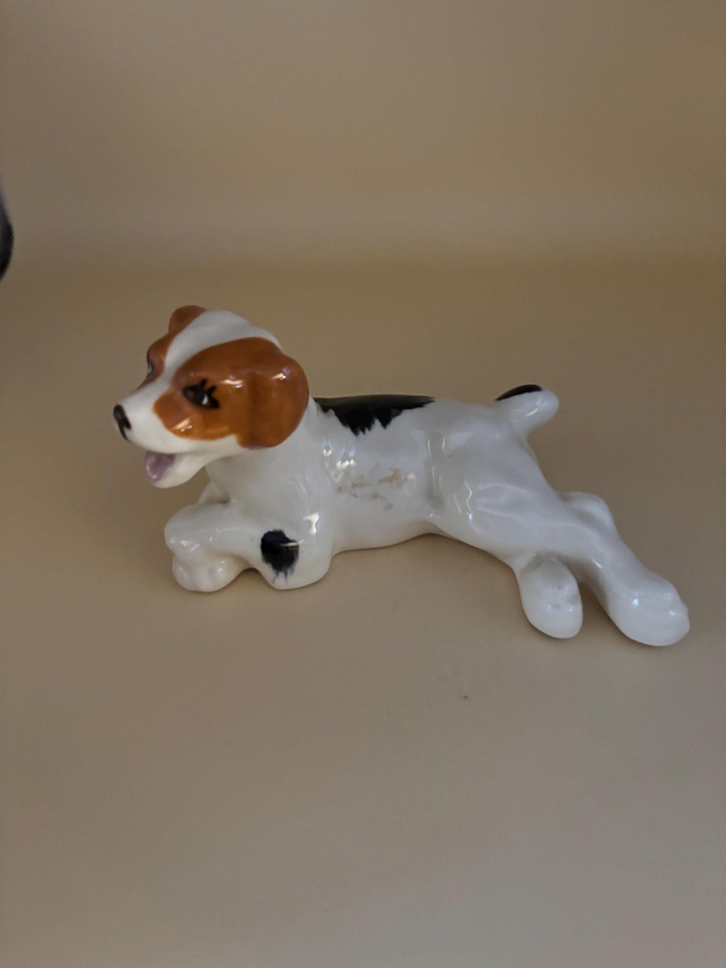 Vintage Beagle Dog Hand Painted Japan Figurine Animal Figure Lover Antiques and Vintage