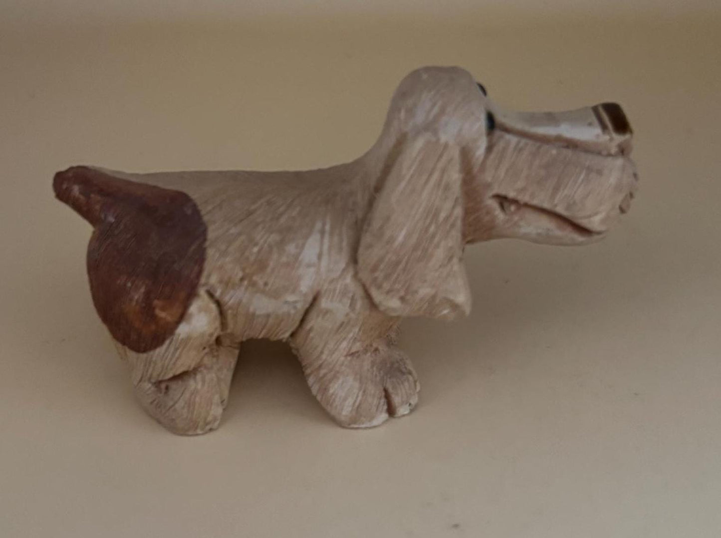 Vintage Brown Basset Hound Dog Hand Painted Figurine Animal Figure Lover Antiques and Vintage