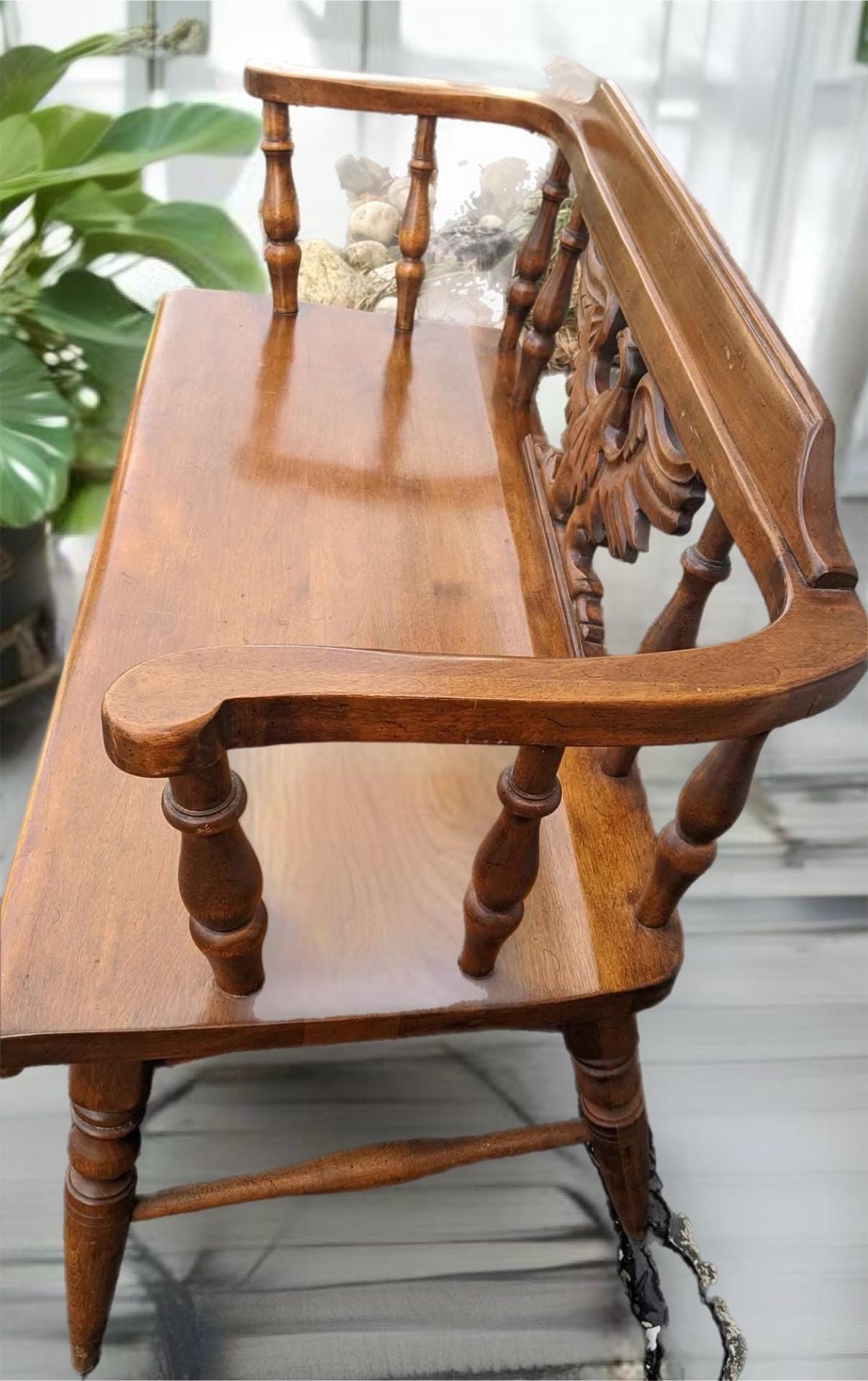 Cushman Colonial Creations Eagle Back Bench Rustic Seating Area Lover Antiques and Vintage