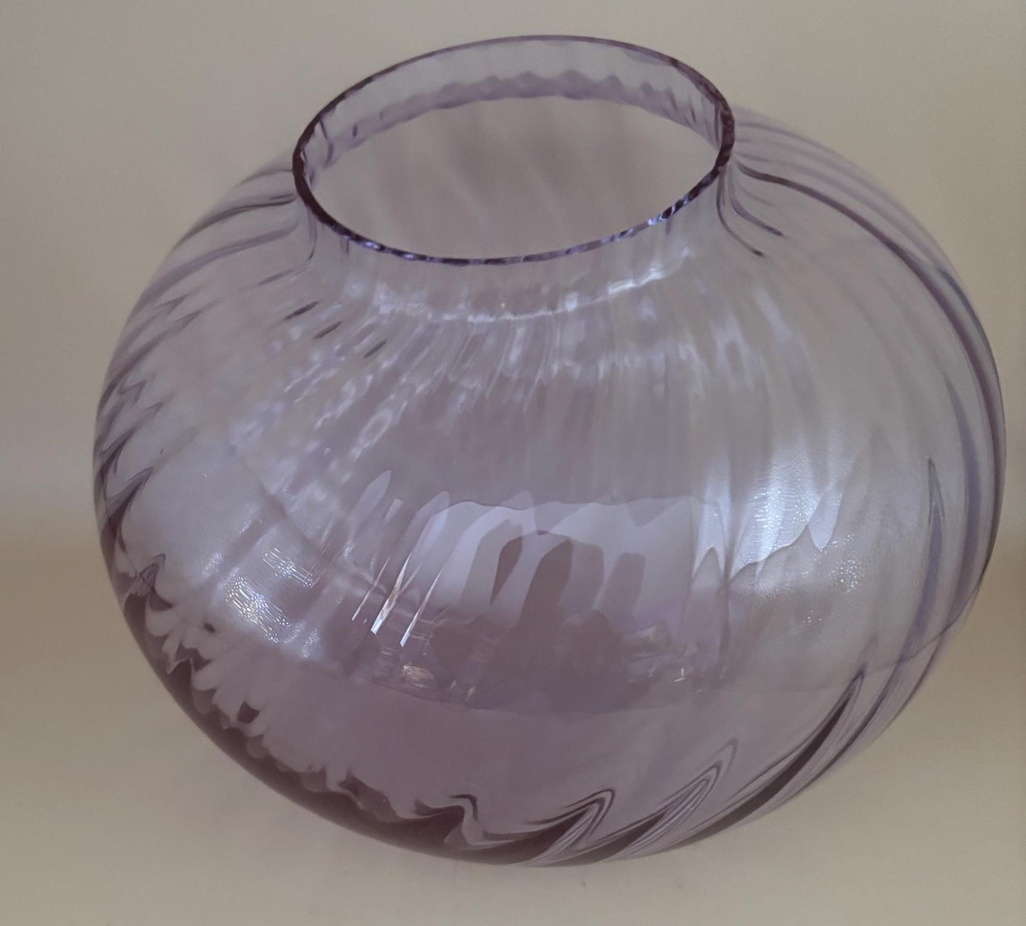 Vintage Alexandrite Spiral Glass Vase Purple Glass Optical Swirl Glass Vase Lover Antiques and Vintage