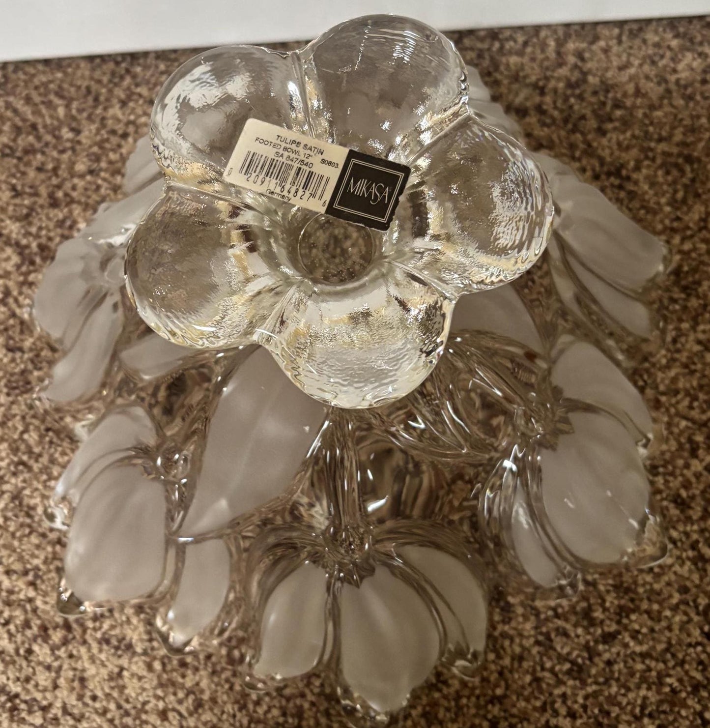 Vintage Mikasa Tulip Satin Etched Bowl Petals of Flowers Frosted Glass Vase Art Glass Lover Antiques and Vintage