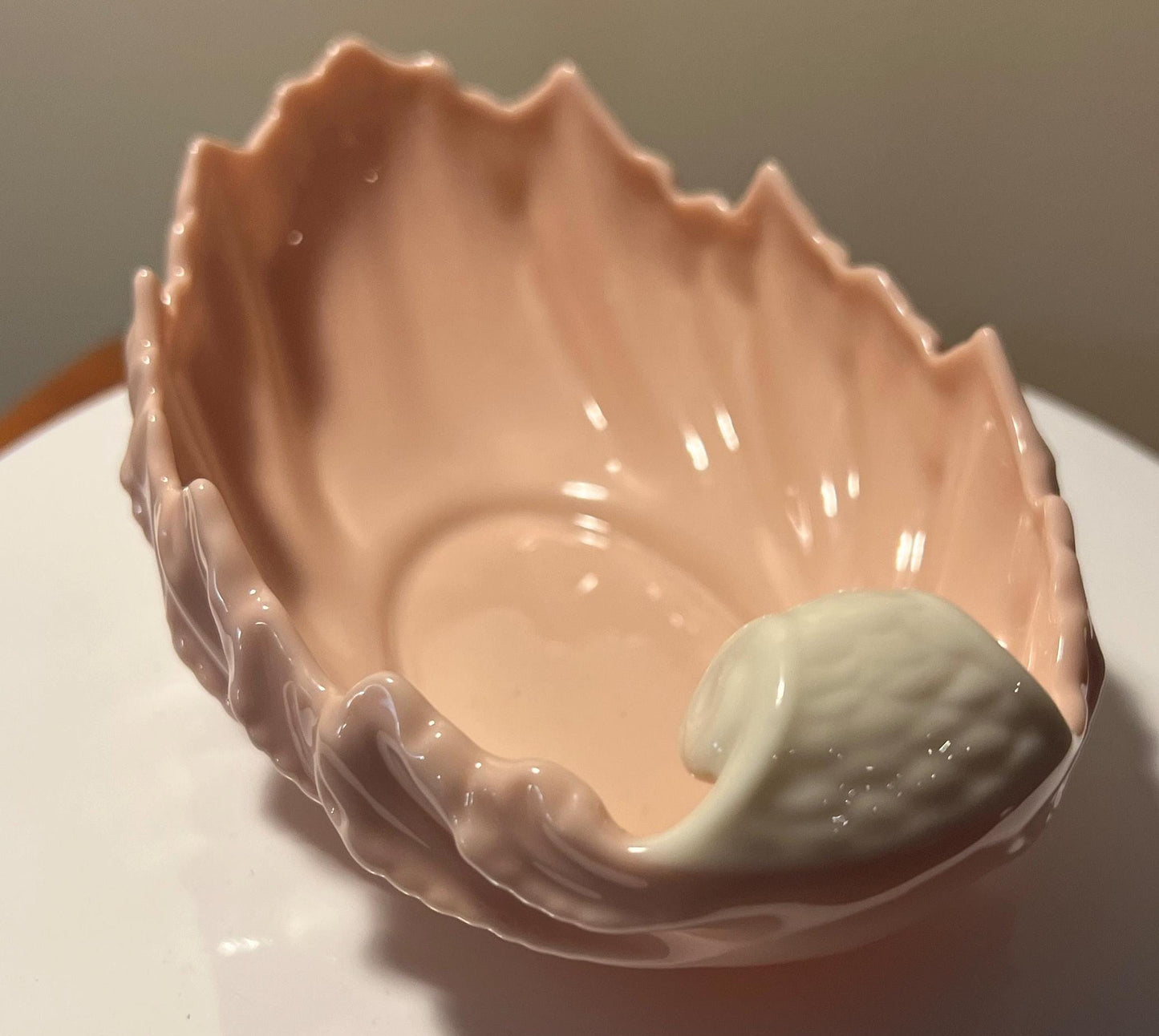 Vintage Lenox Pink Cream Porcelain Acanthus Leaf Nut Gilded Dish Gold Lining Ivory Vintage Ceramic Made in USA Lover Antiques