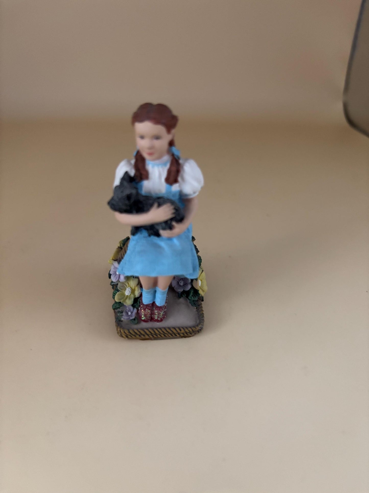 Vintage Dorothy and Toto From The Wizard of Oz Figurine Lover Antiques and Vintage