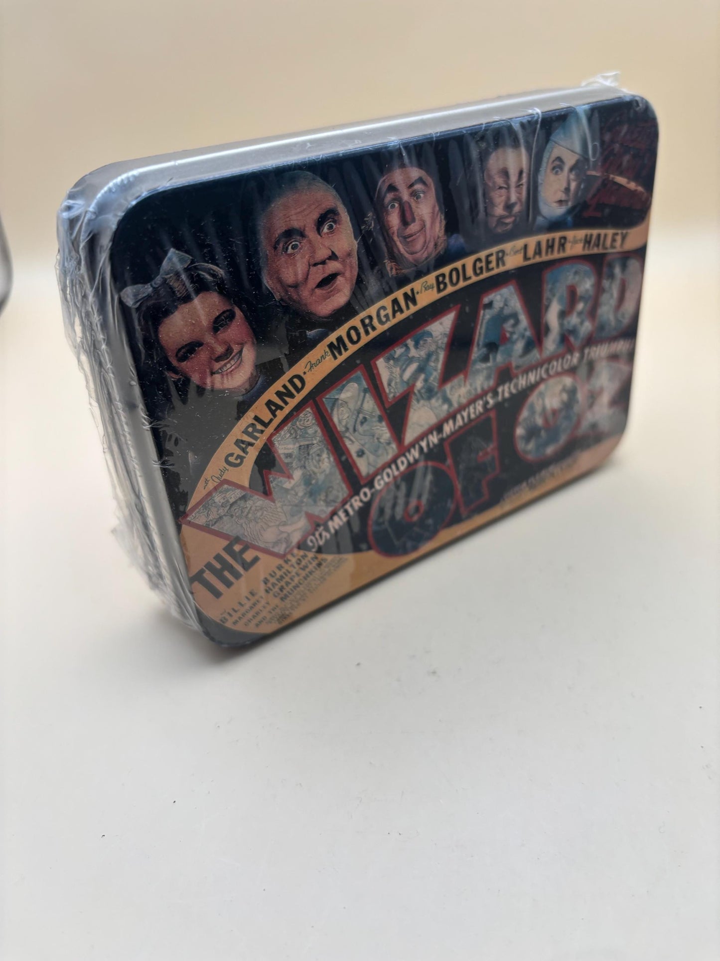 Vintage The Wizard of Oz Collector Playing Cards New In Box Lover Antiques and Vintage