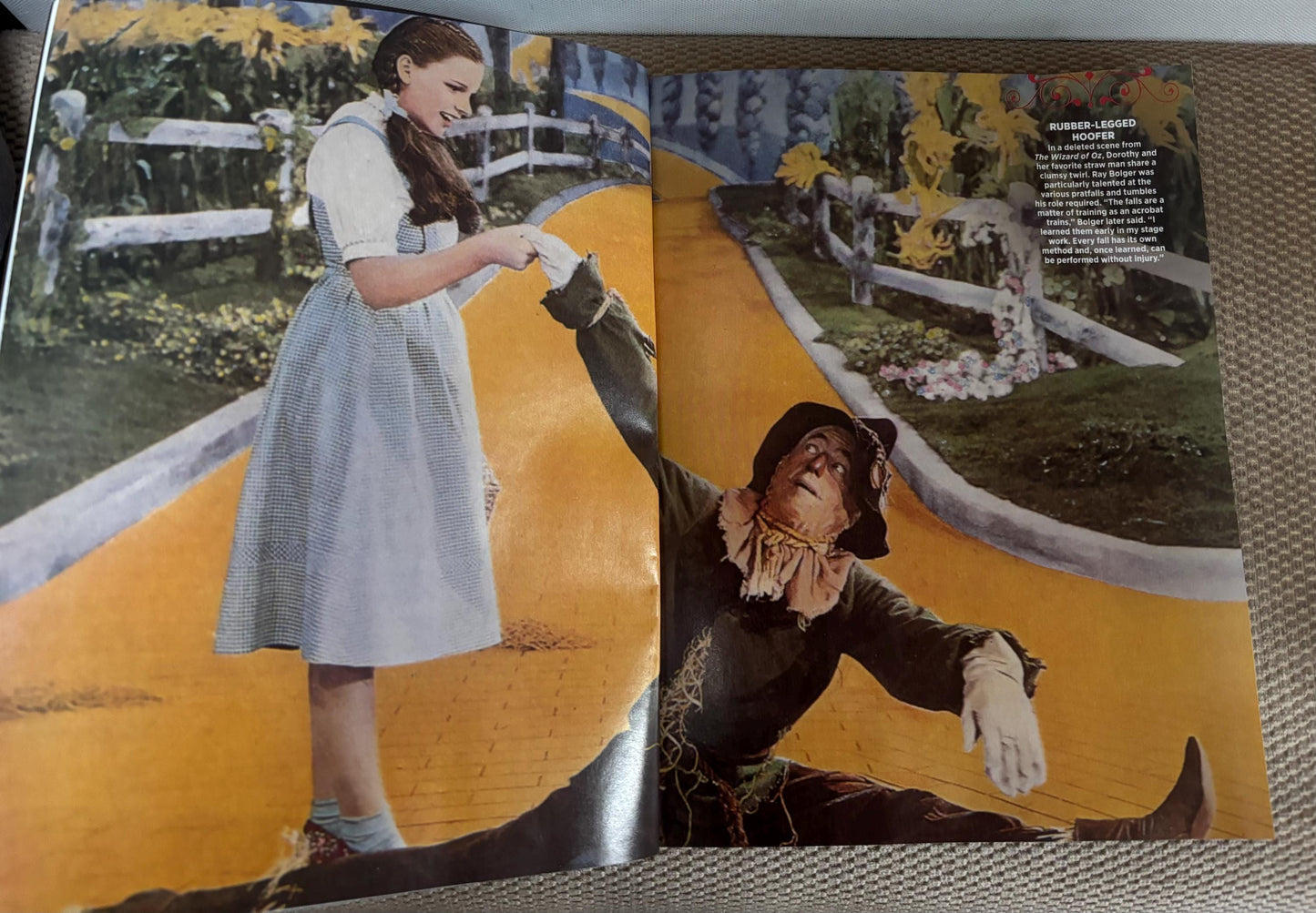 The Wizard of Oz Official CBS Collectors Edition Magazine Lover Antiques and Vintage
