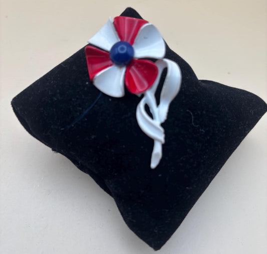Vintage Red White Blue Flower Brooch Pin Jewelry brooches Lover Antiques and Vintage