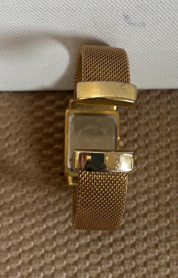 Vintage Gold and Black Quartz Women's Watch Bangle Style Lover Antiques and Vintage