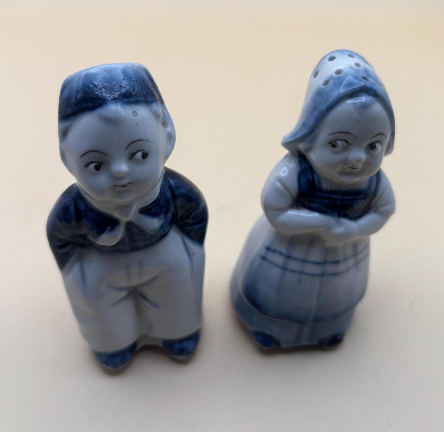 Vintage Delft Blue Dutch Boy Girl Salt & Pepper Shakers Holland Porcelain Lover Antiques and Vintage