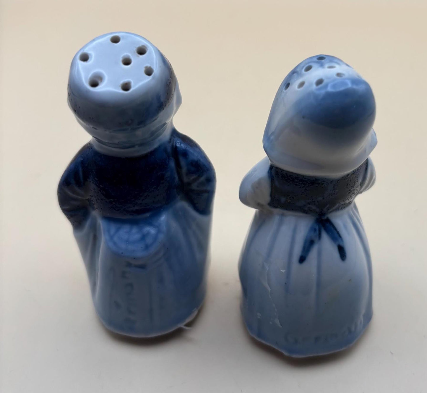 Vintage Delft Blue Dutch Boy Girl Salt & Pepper Shakers Holland Porcelain Lover Antiques and Vintage