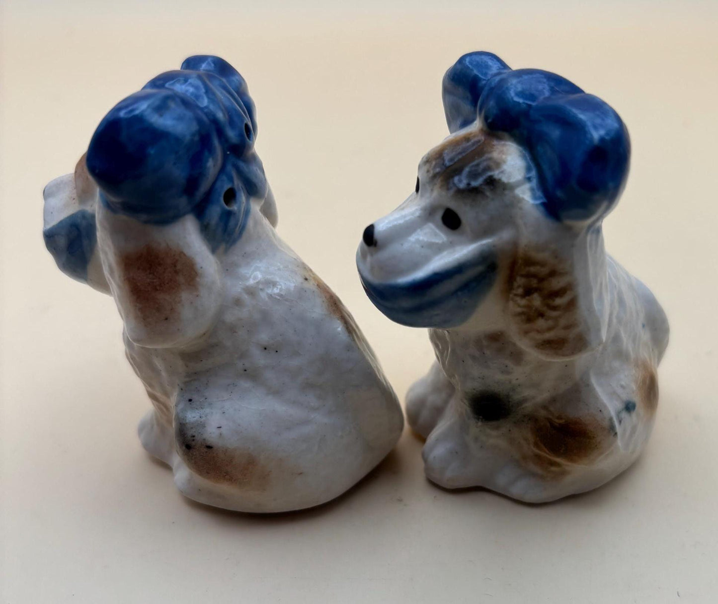 Vintage Purinton Pottery Hand Painted Green and Blue Leaves Salt & Pepper Shakers Apple Motif Ceramic Lover Antiques and Vintage
