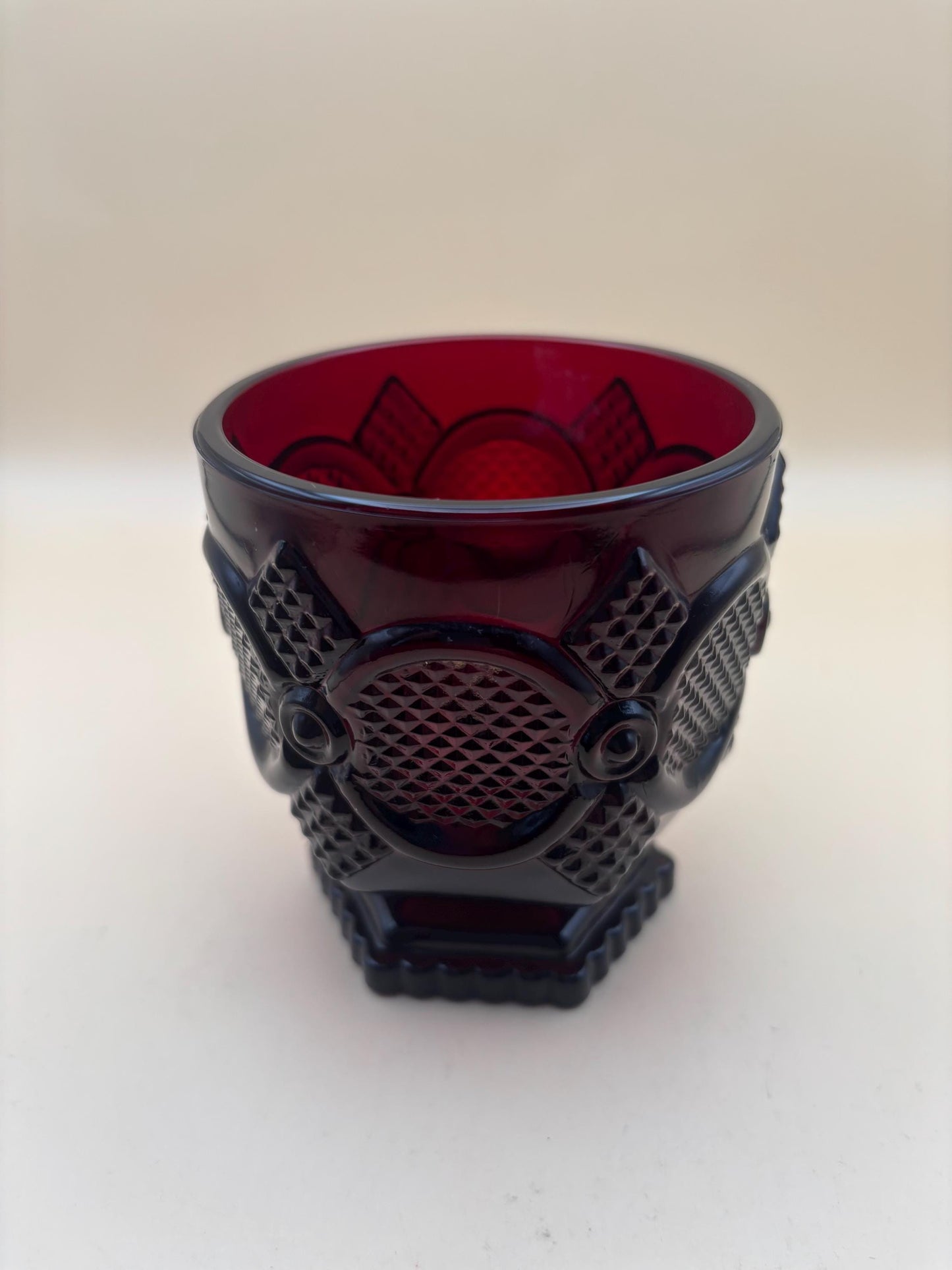 Avon Ruby Red 1876 Cape Cod Collection Open Sugar Bowl Dish Lover Antiques and Vintage