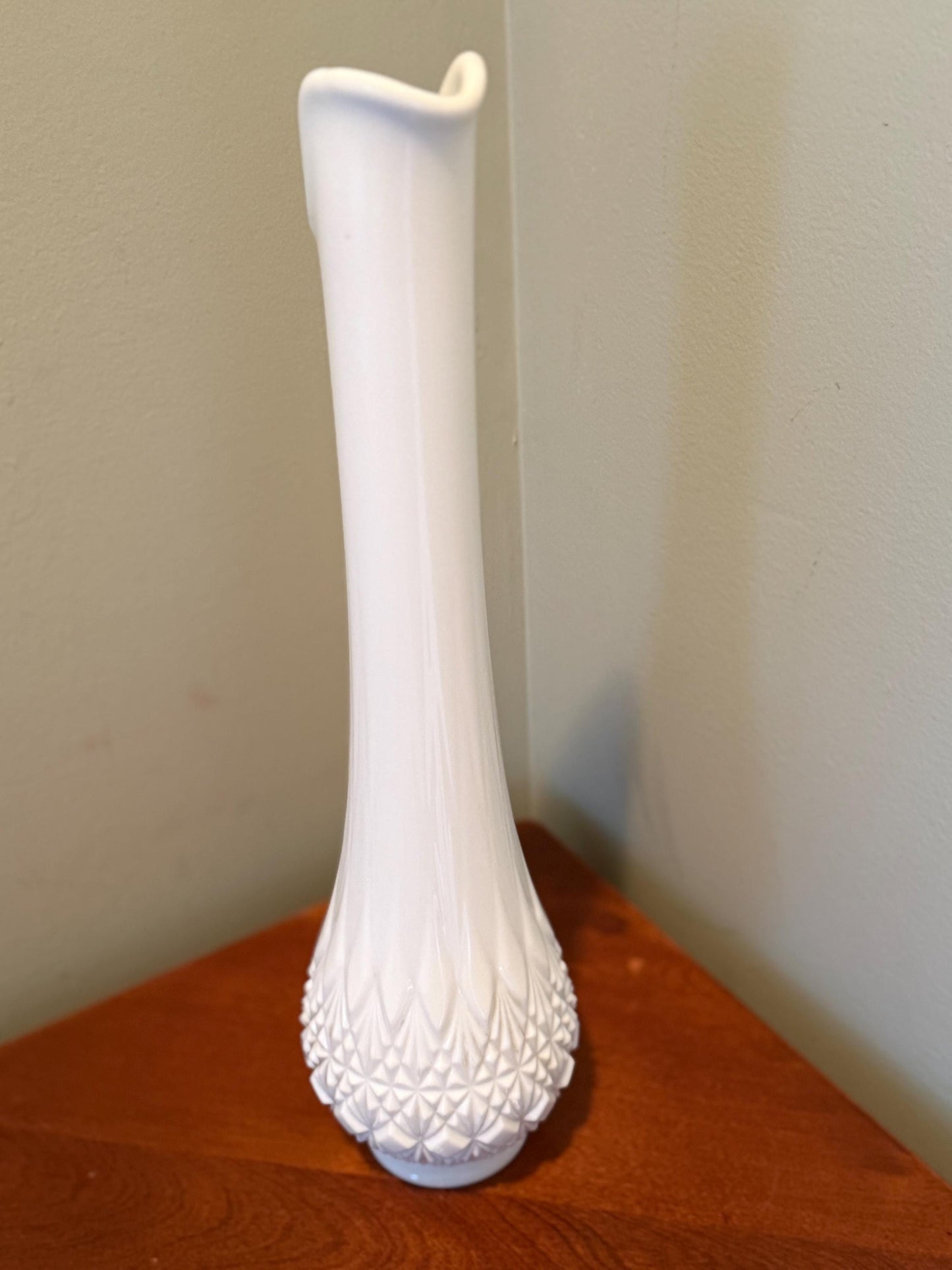 Vintage LE Smith Bittersweet Three Toe Swung Vase Orange Yellow Slag Glass Footed Ruffle Drippy Vase Lover Antiques and Vintage