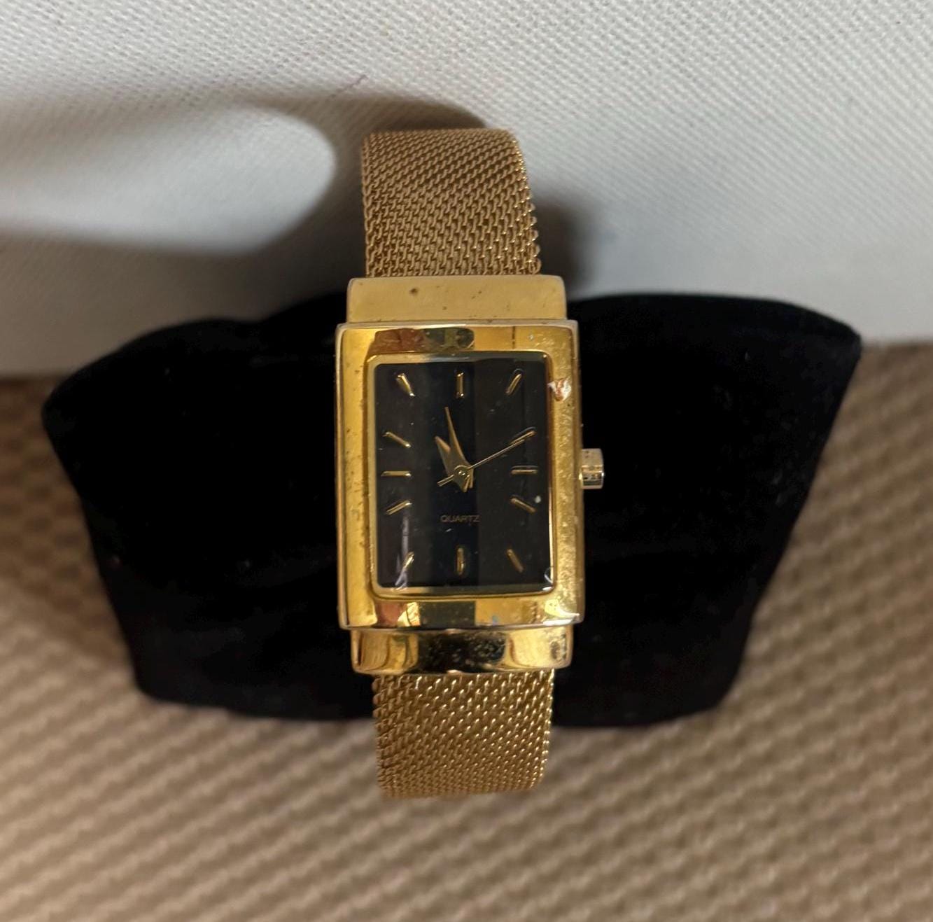 Vintage Gold and Black Quartz Women's Watch Bangle Style Lover Antiques and Vintage