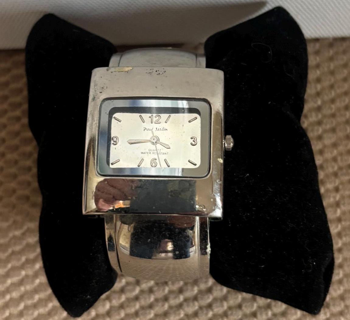 Vintage Geneva Platinum Quartz Watch Lover Antiques and Vintage