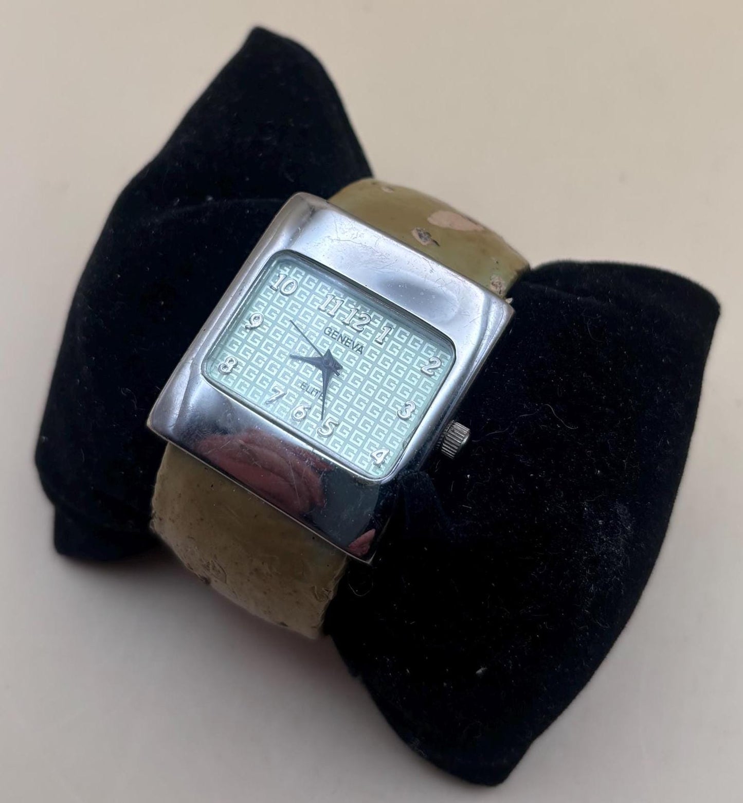 Vintage Philip Wells Quartz Watch with Japan Movement Lover Antiques and Vintage