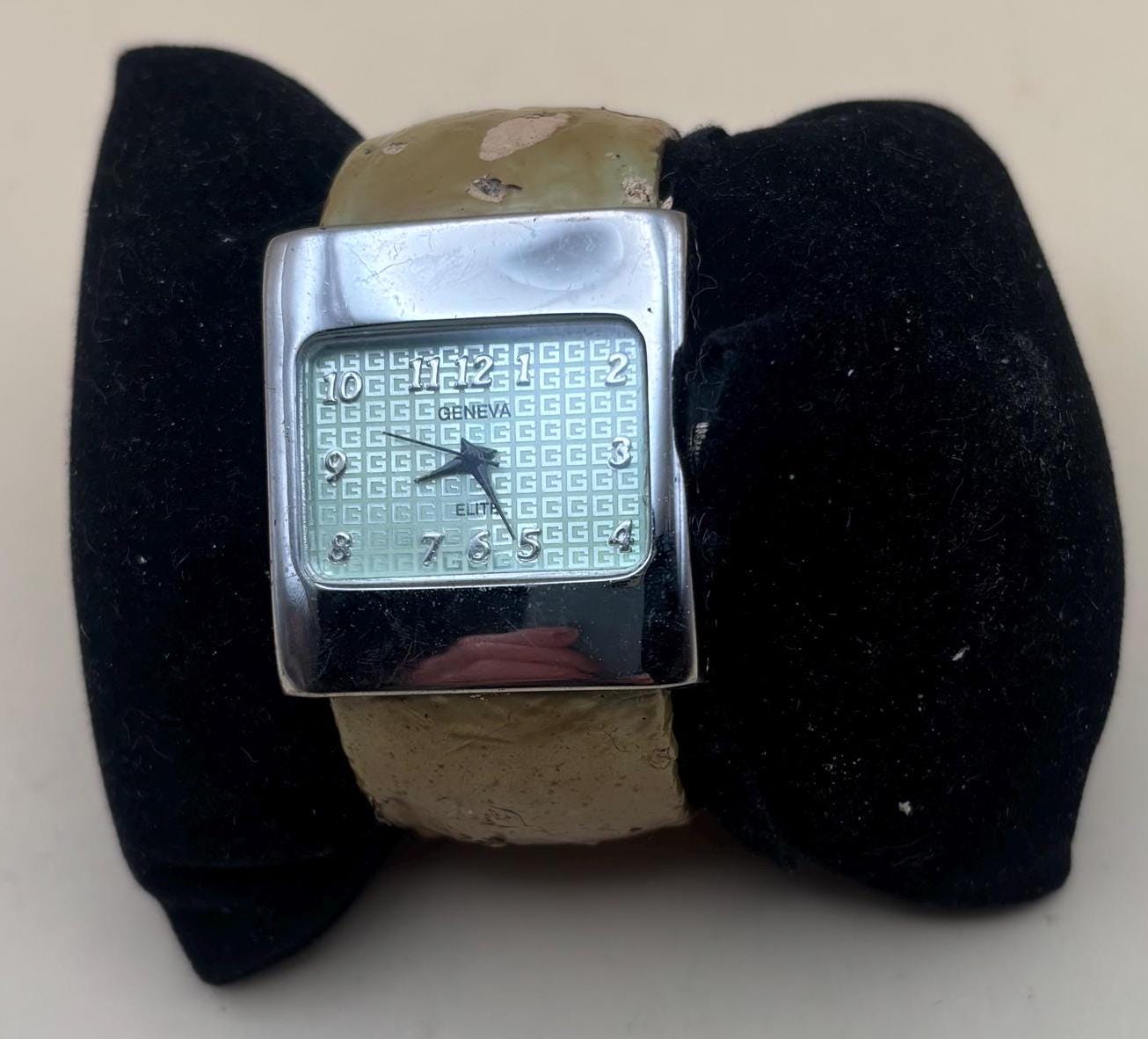 Vintage Xanadu Quartz Watch with Bangle Cuff Lover Antiques and Vintage