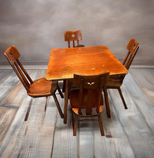 Cushman Colonial Creations Bridge Chairs 5-123 and Bridge Chair Table No.5-141, Includes Heart, Club, Spade, Diamond, Lover Antiques