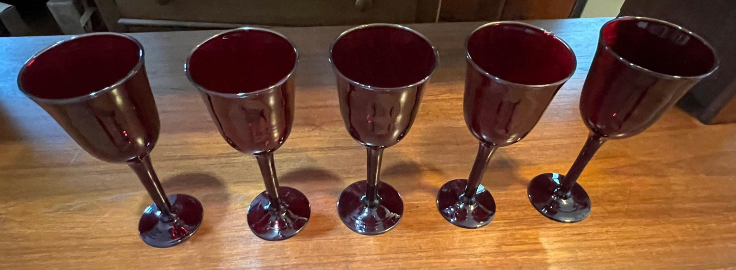 Vintage Ruby Red Glass Tall Glasses Set of 5 Art Glasses 12.5” high 3.5” wide at the top