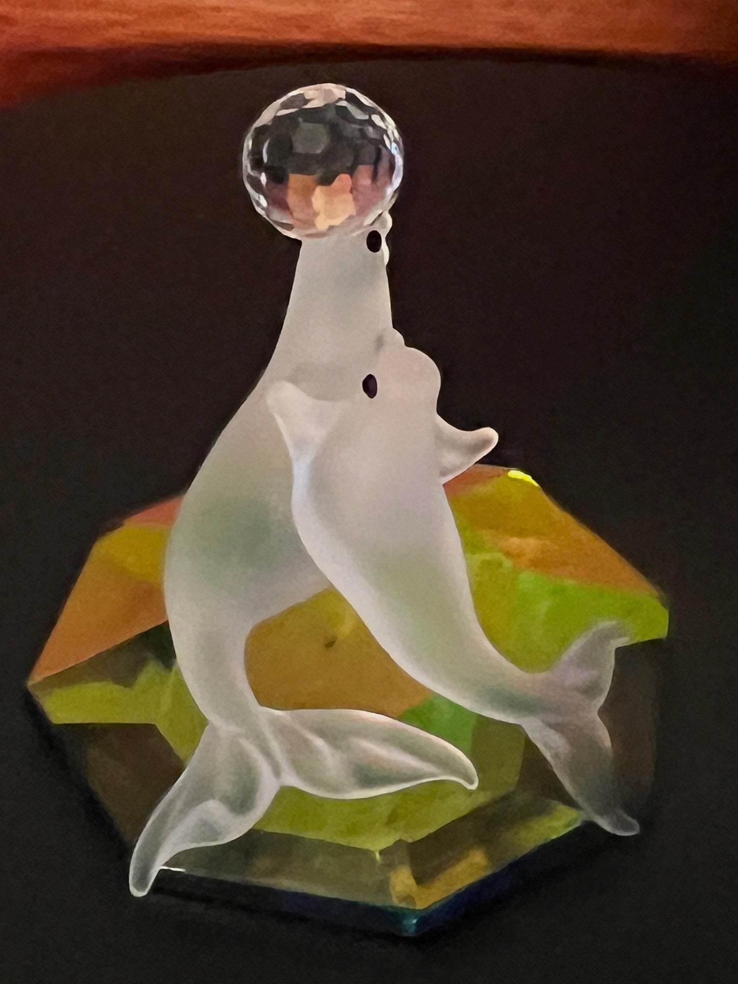Vintage Seals Playing with a Ball Crystal Figurine, Sea Crystal Figure, Lover Antiques and Vintage