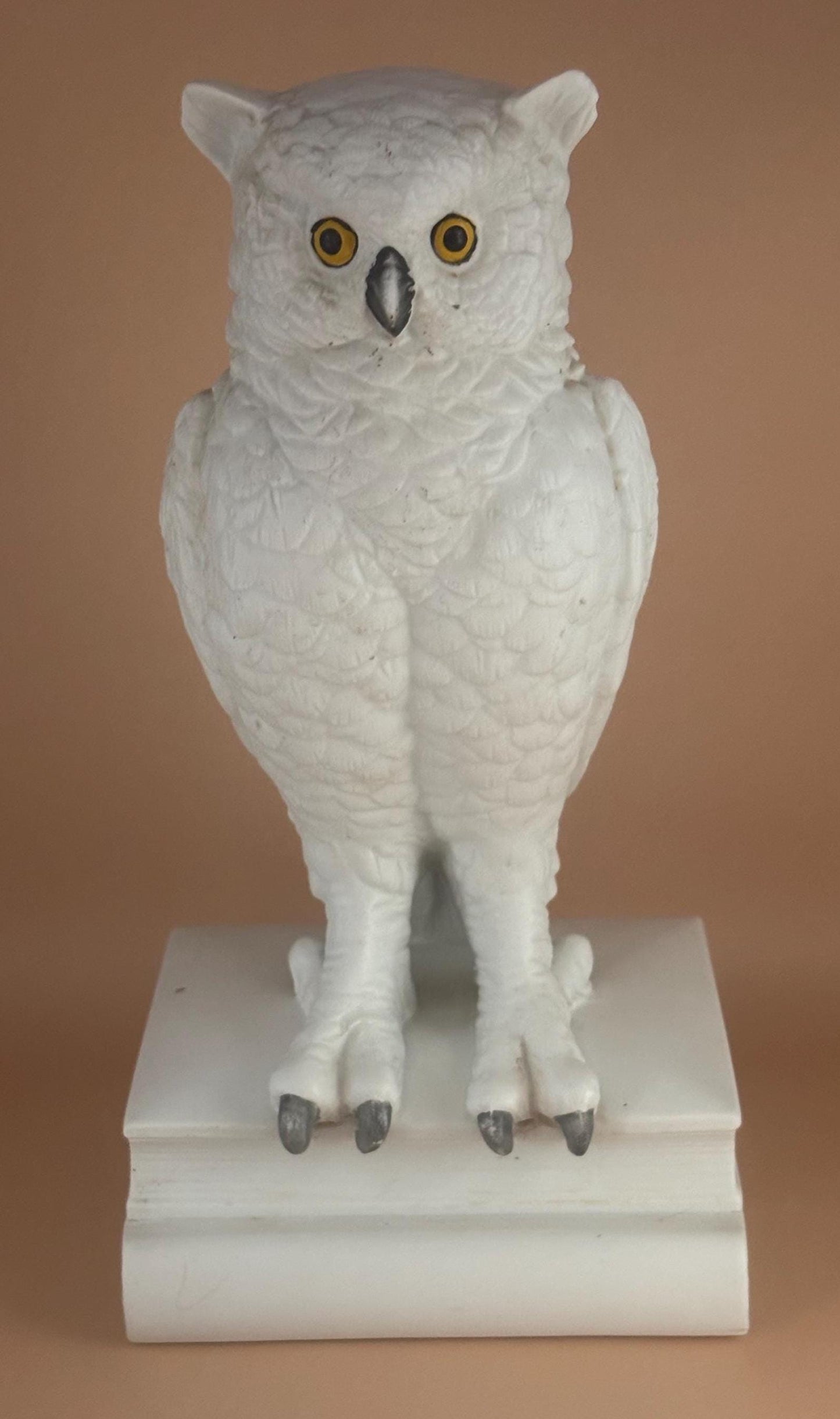 Vintage Snowy Owl Standing on Books Porcelain Statue Figurine Gift #7454 Andrea by Sadek Made in Japan Lover Antiques and Vintage