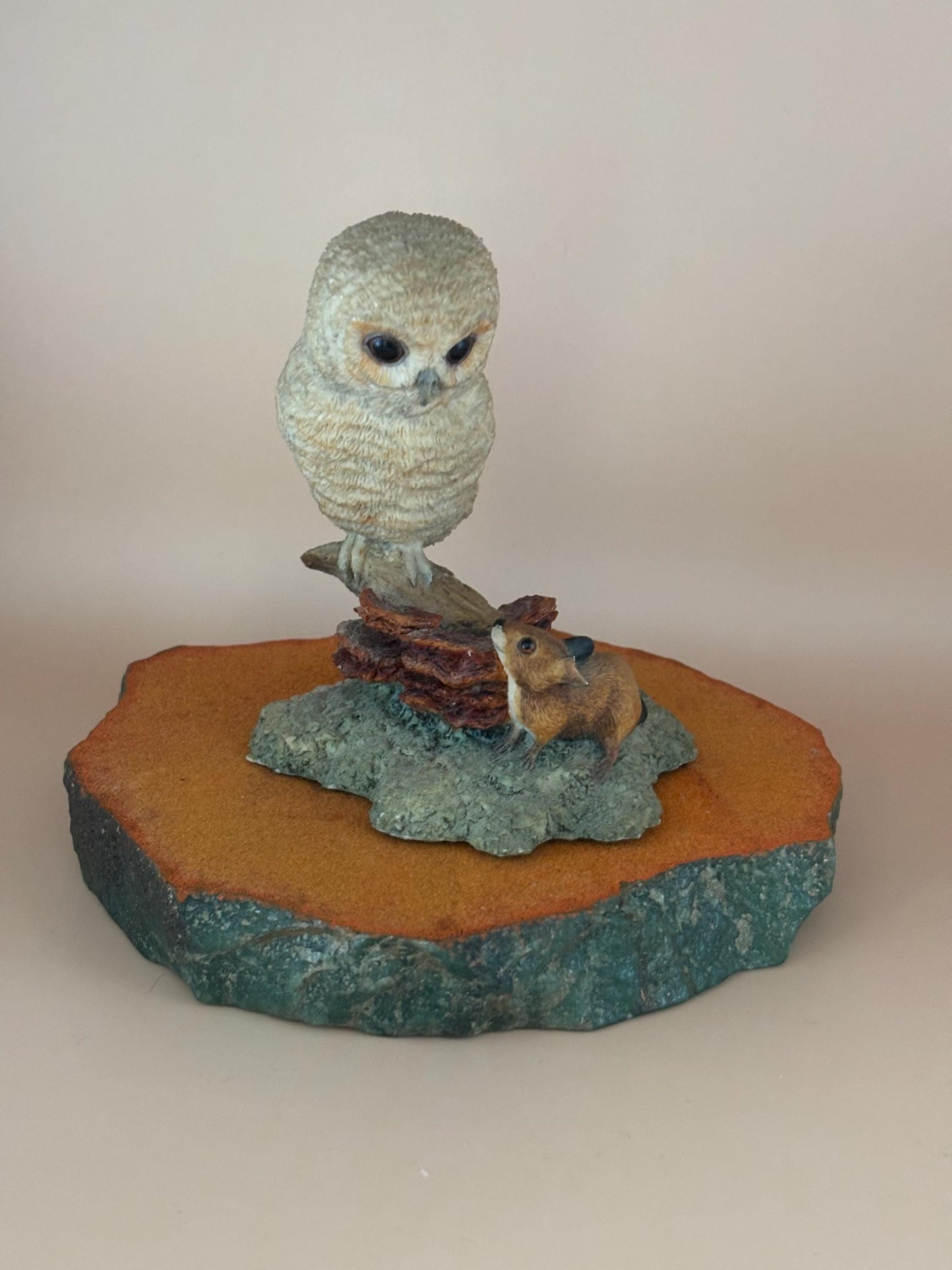 Border Fine Arts Owl Figurine Titled Owlet and Mouse FE8 by Ray Ayres Tawny Owlet Perched on a Branch Lover Antiques Vintage