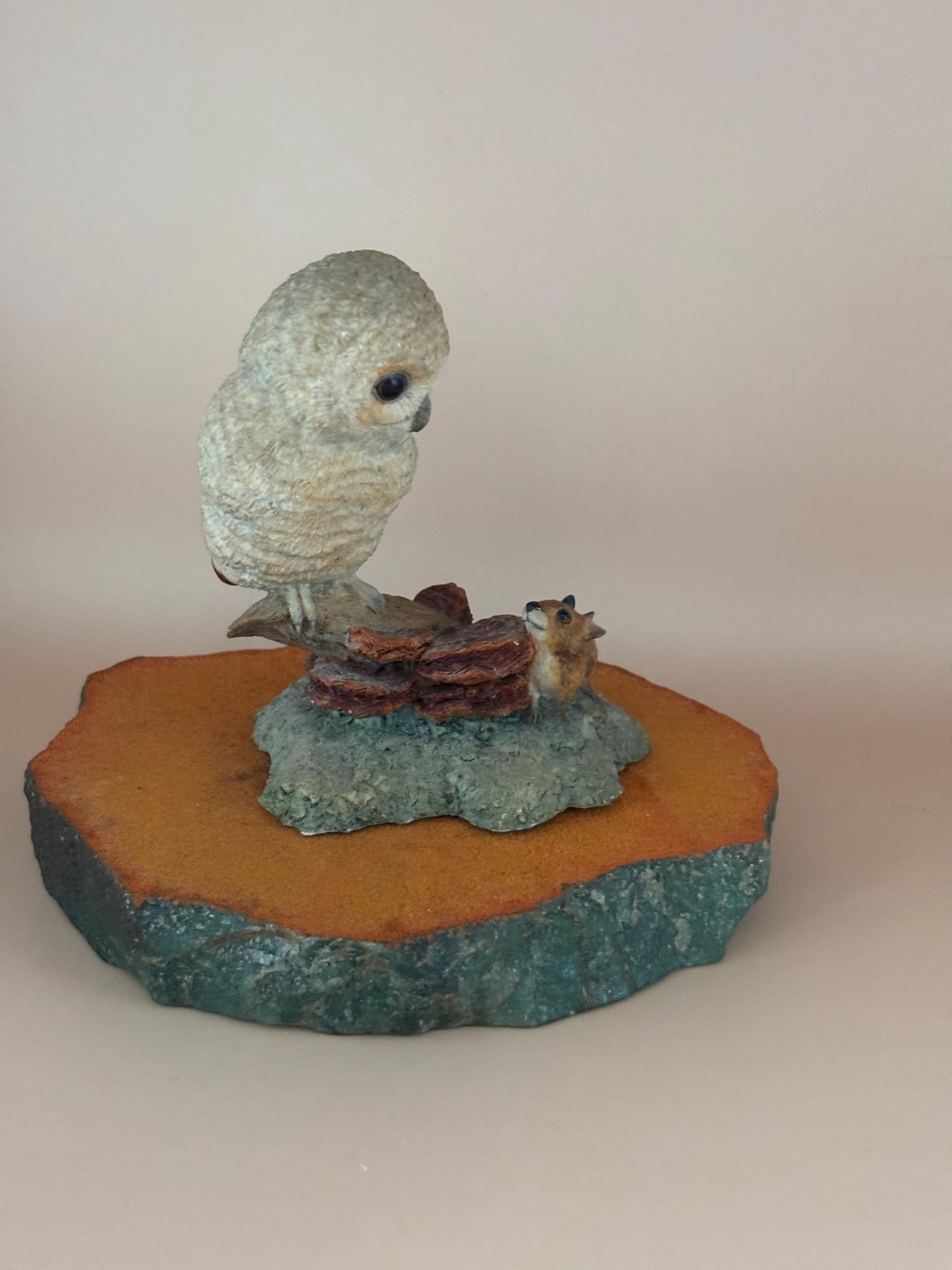 Border Fine Arts Owl Figurine Titled Owlet and Mouse FE8 by Ray Ayres Tawny Owlet Perched on a Branch Lover Antiques Vintage