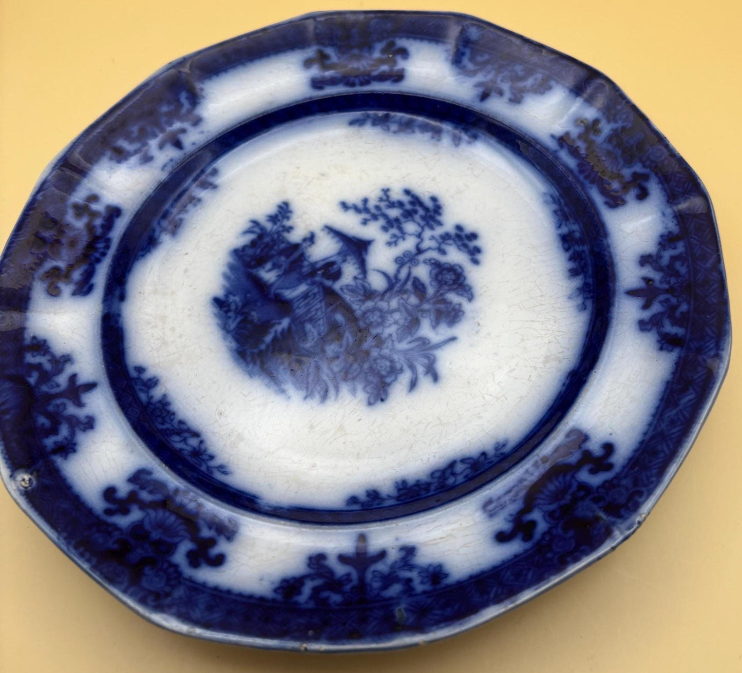 Antique Amoy Davenport Plate Blue Flow Lover Antiques and Vintage