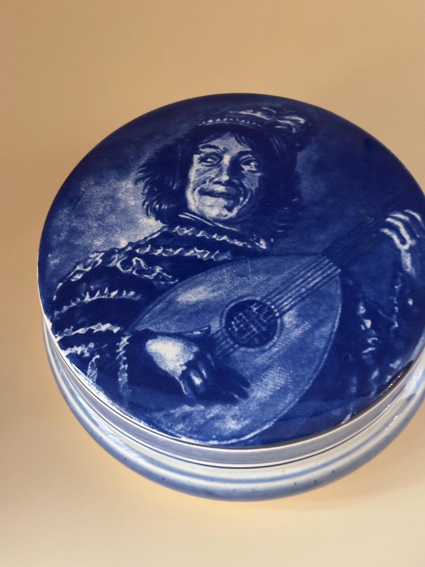 Vintage Delft Candy Dish Trinket Box with Lid Lover Antiques and Vintage