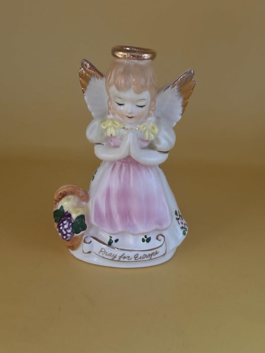 Vintage Art Gift Corporation 1958 Pray For Europe Angel Figurine Lover Antiques and Vintage