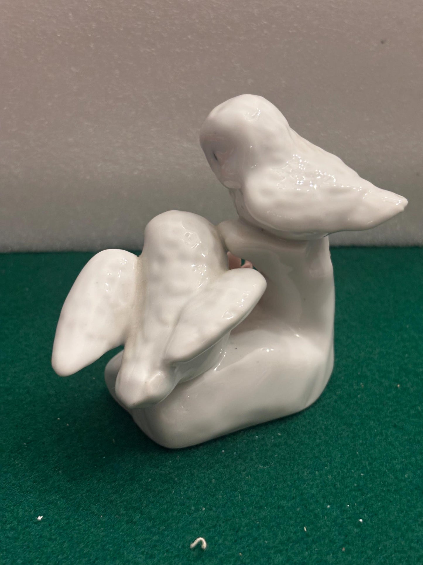 Vintage Porcelain Two Love Birds Statue Lover Antiques and Vintage