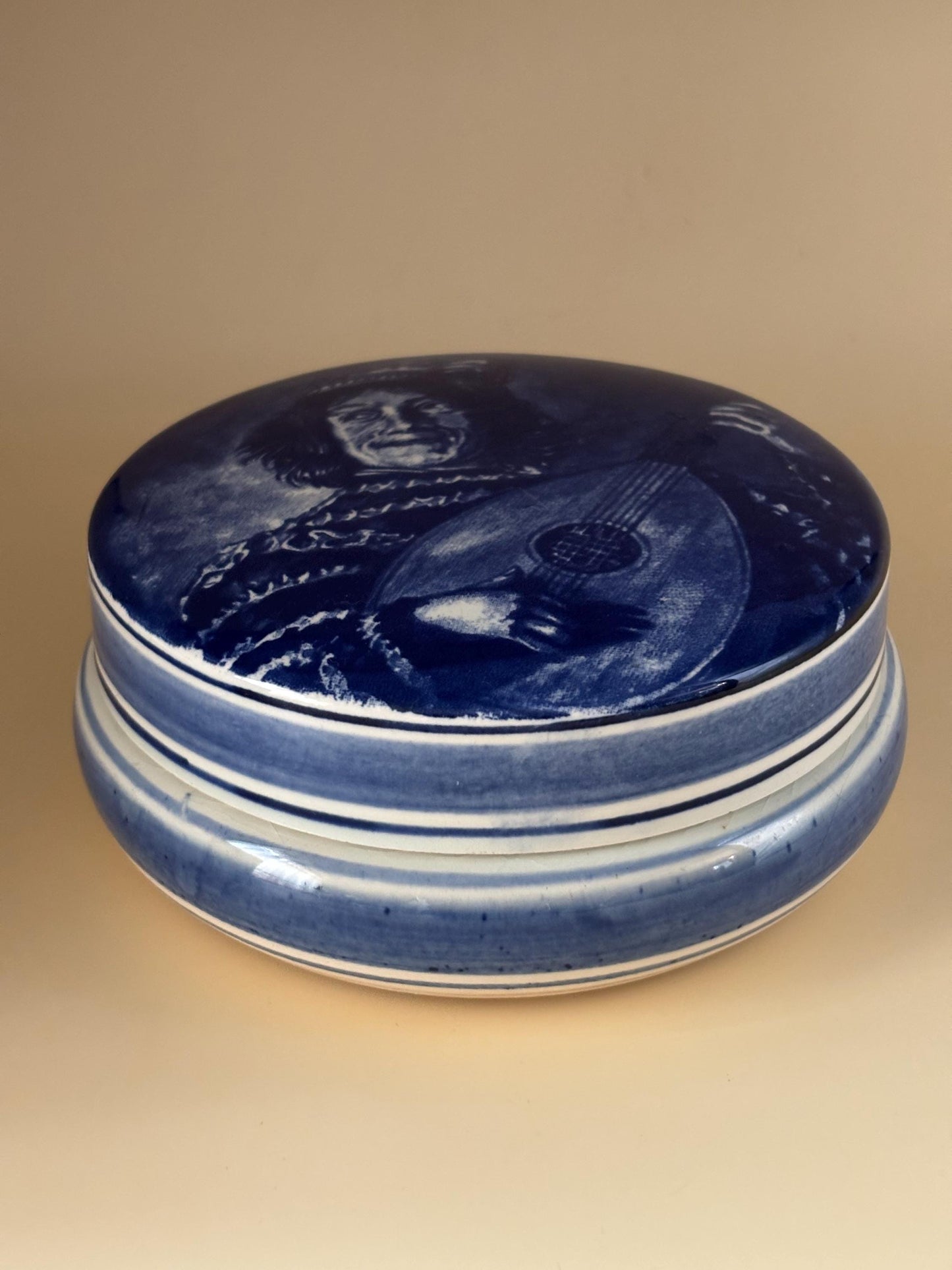 Vintage Delft Candy Dish Trinket Box with Lid Lover Antiques and Vintage