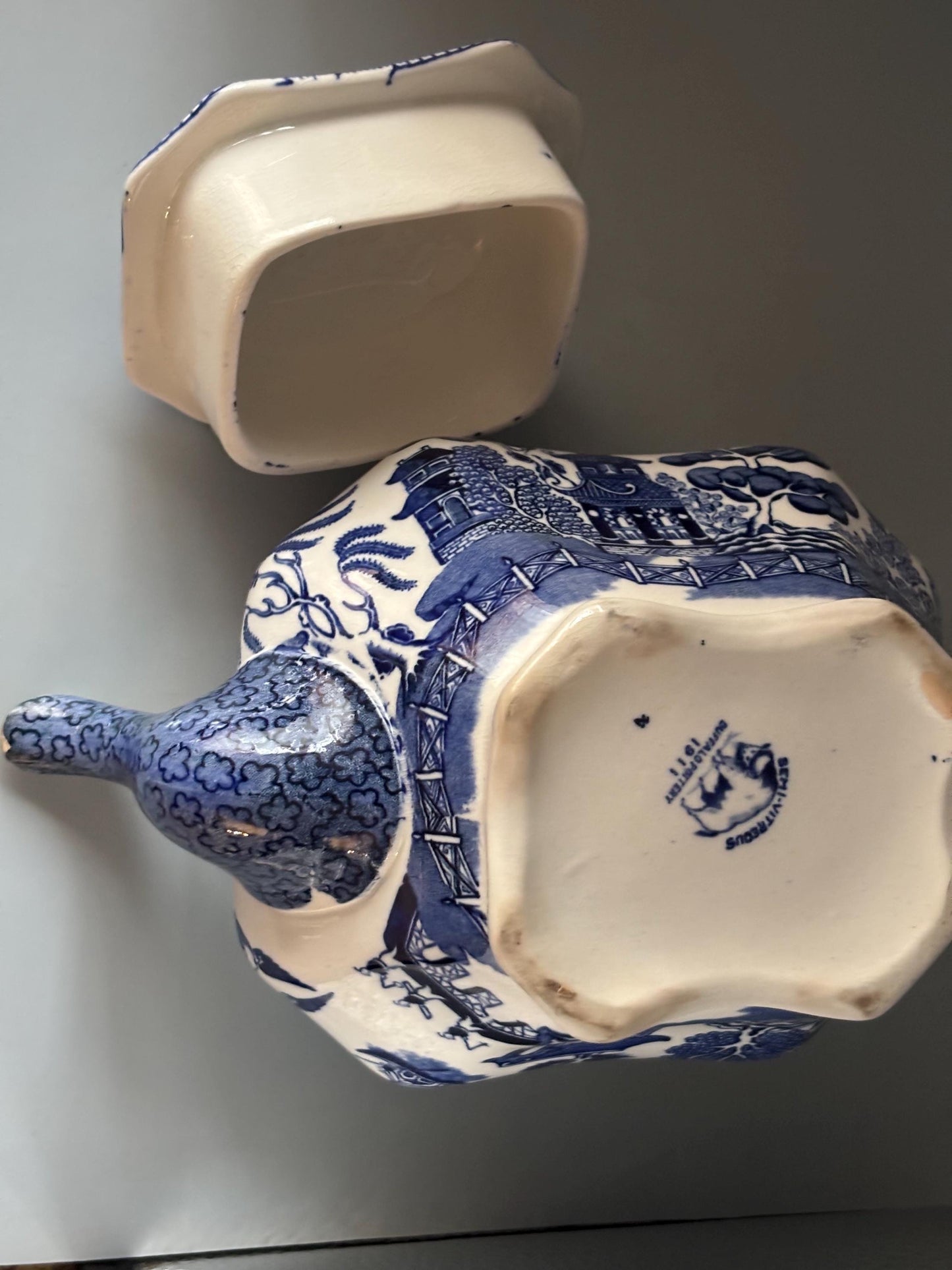 Antique Buffalo Teapot with Lid Blue & White Lover Antiques and Vintage