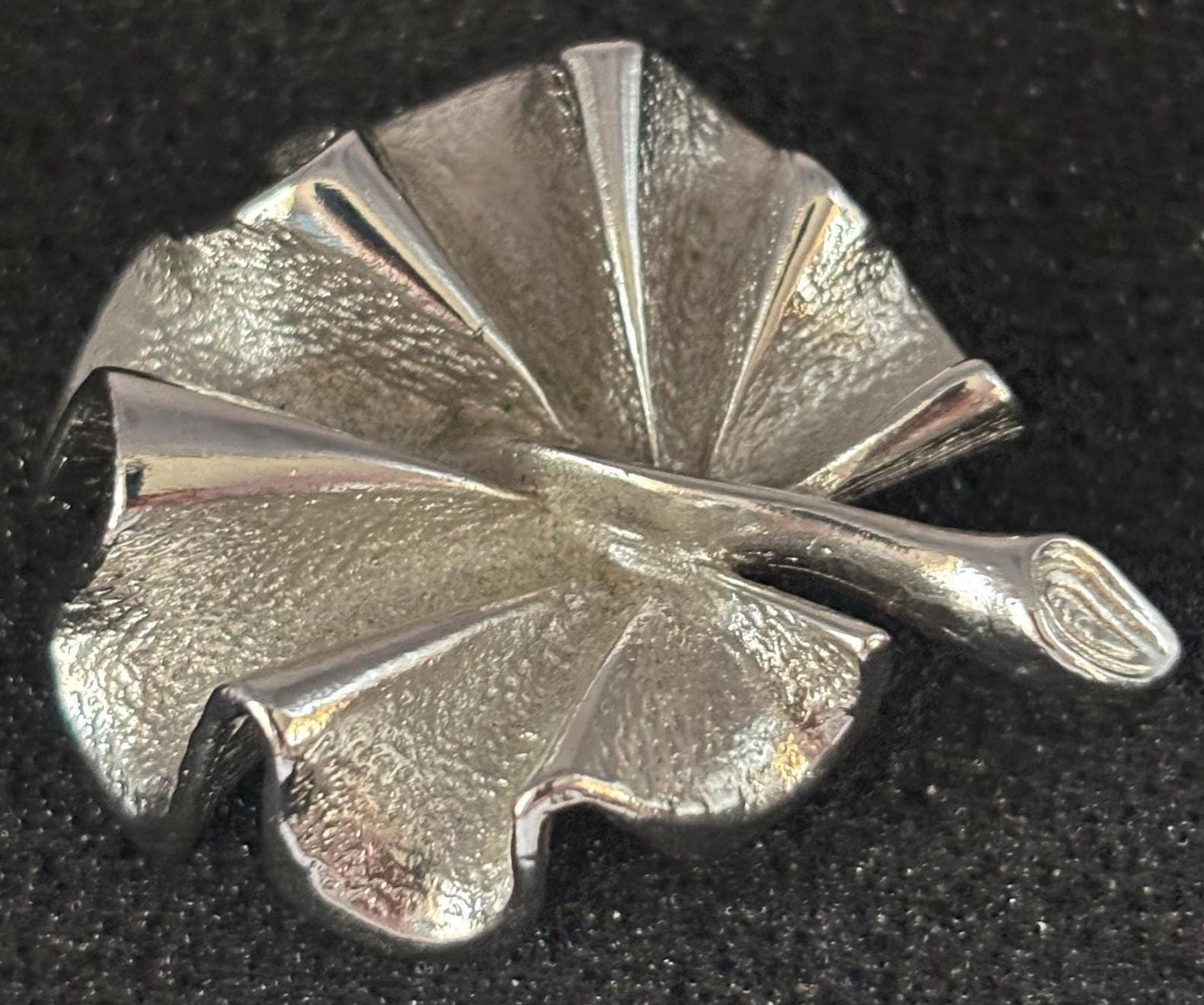 Vintage Sarah Coventry Silver Tone Geranium Leaf Brooch Lover Antiques and Vintage