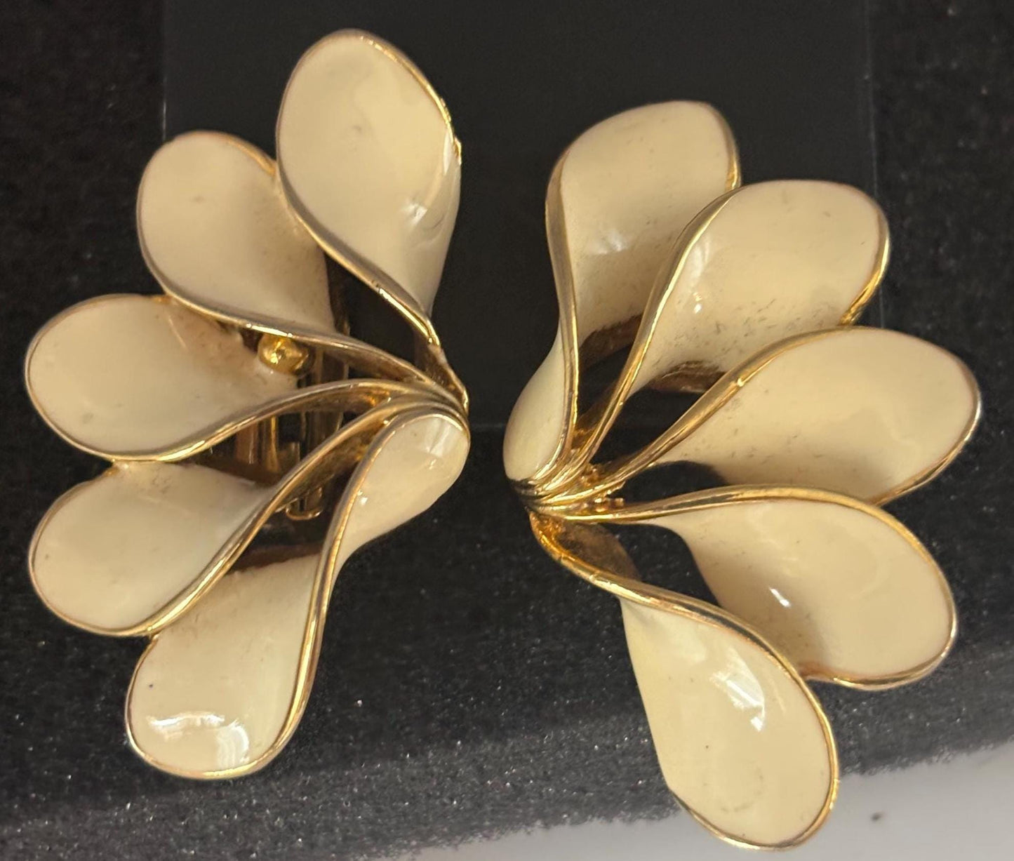 Vintage TAT Large Cream Enamel Fan Shaped Clip On Earrings Lover Antiques and Vintage