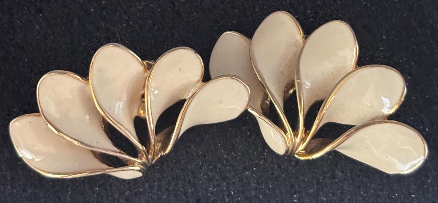 Vintage TAT Large Cream Enamel Fan Shaped Clip On Earrings Lover Antiques and Vintage