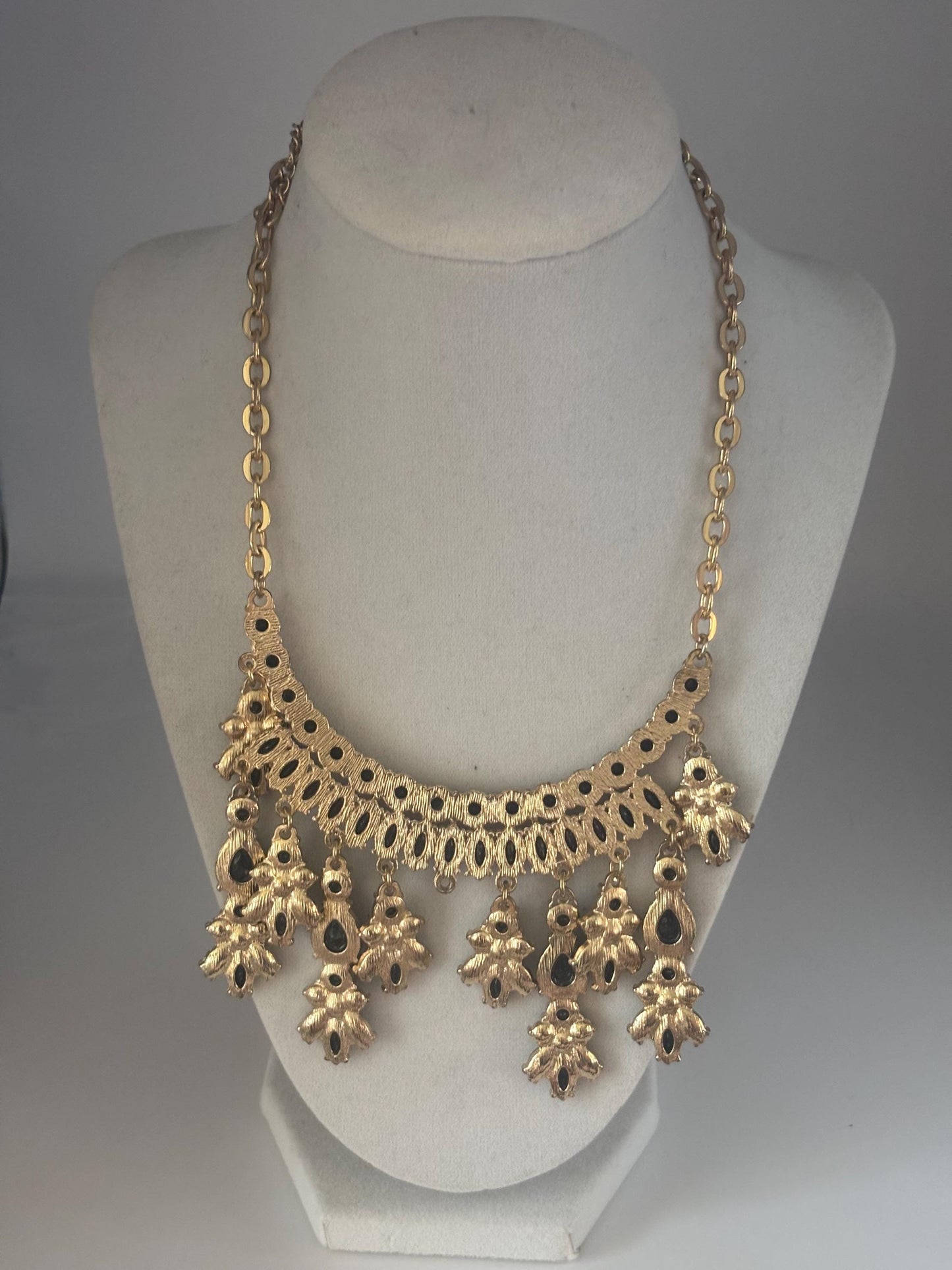 Vintage Black & Gold Bid Style Necklace Lover Antiques and Vintage