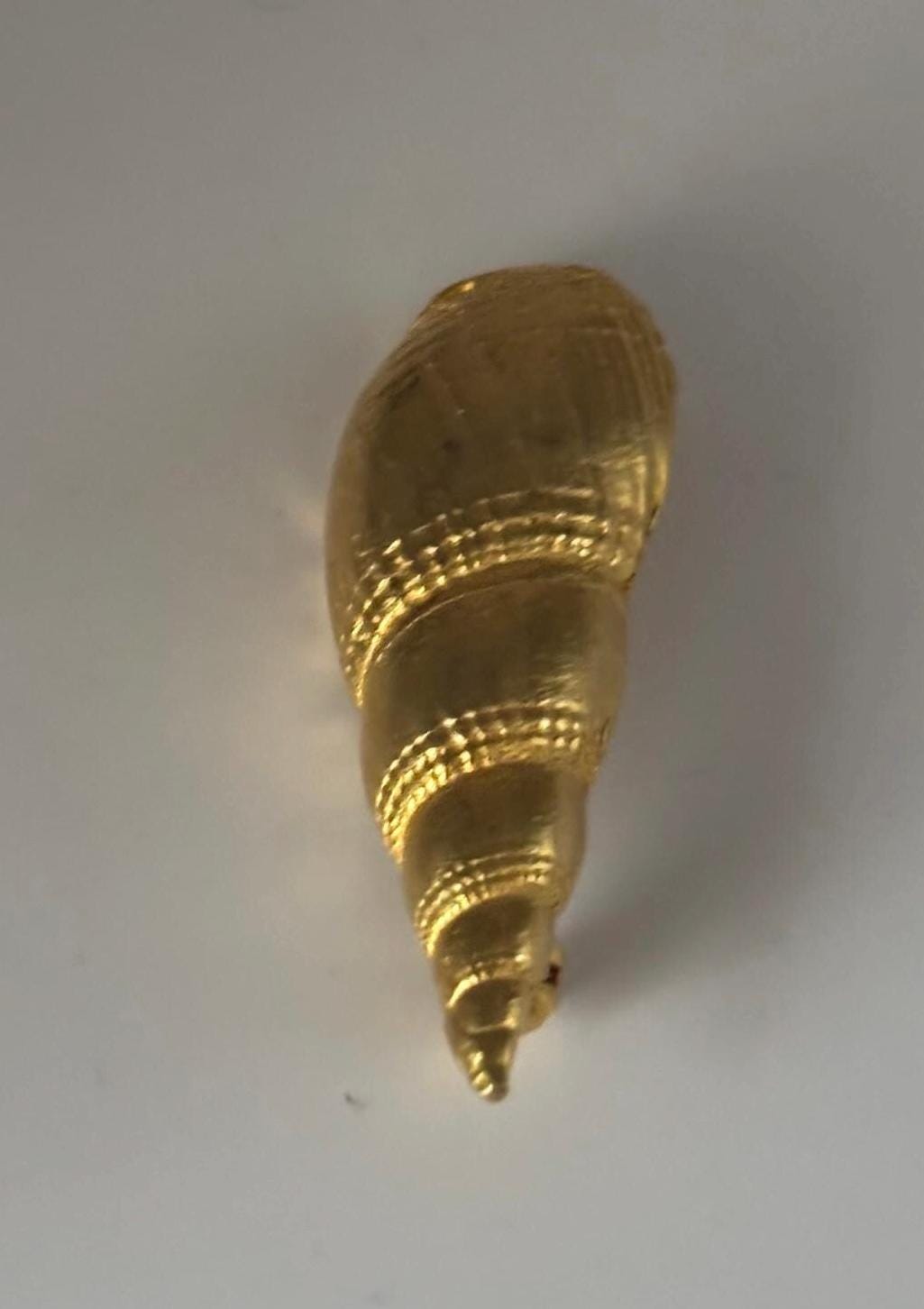Vintage Gold Tone Seashell Pin Brooch Signed MDM Maison De Mode Jewelry Lover Antiques and Vintage