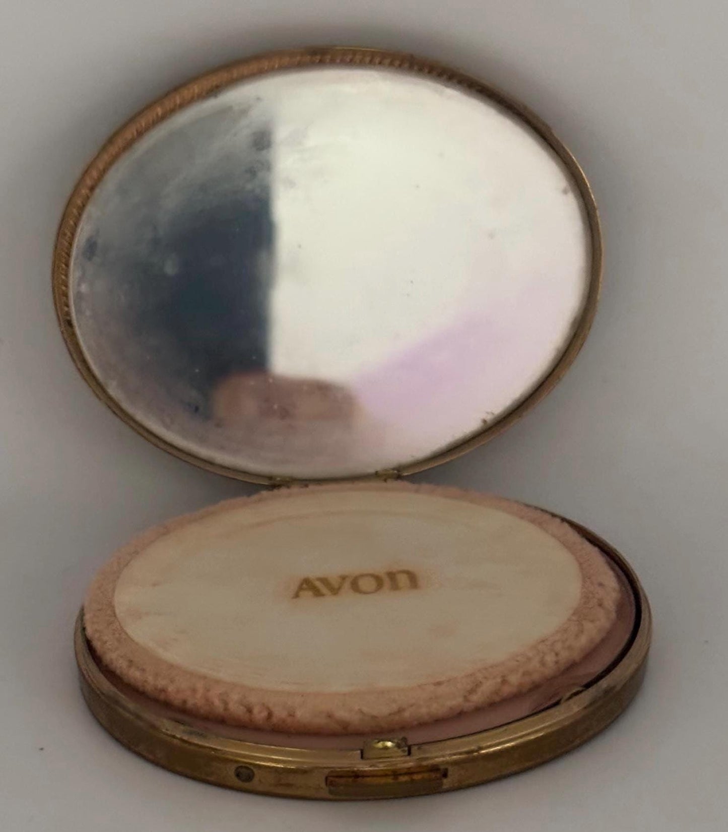Vintage Avon Empress Powder Compact Enamel Powder Puff Case Lover Antiques and Vintage