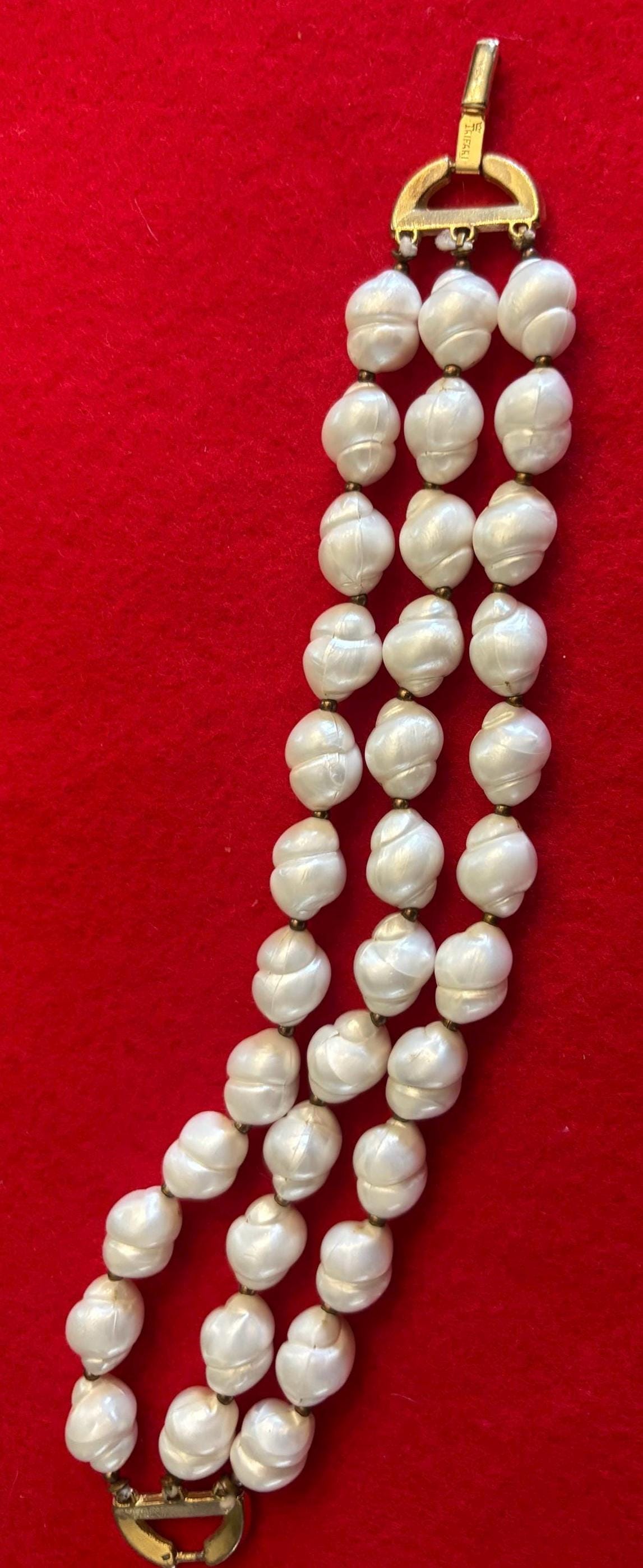 Vintage Trifari Bracelet Lover Antiques and Vintage